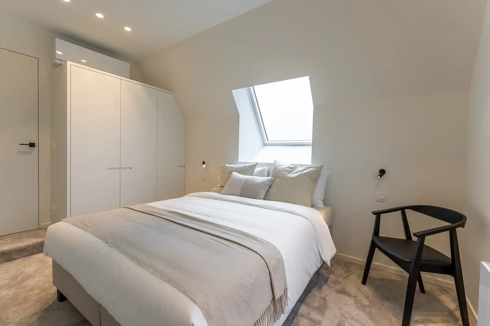 Exclusieve alleenstaande villa met 6 slaapkamers en zwembad aan de rand van Het Zoute. foto 31