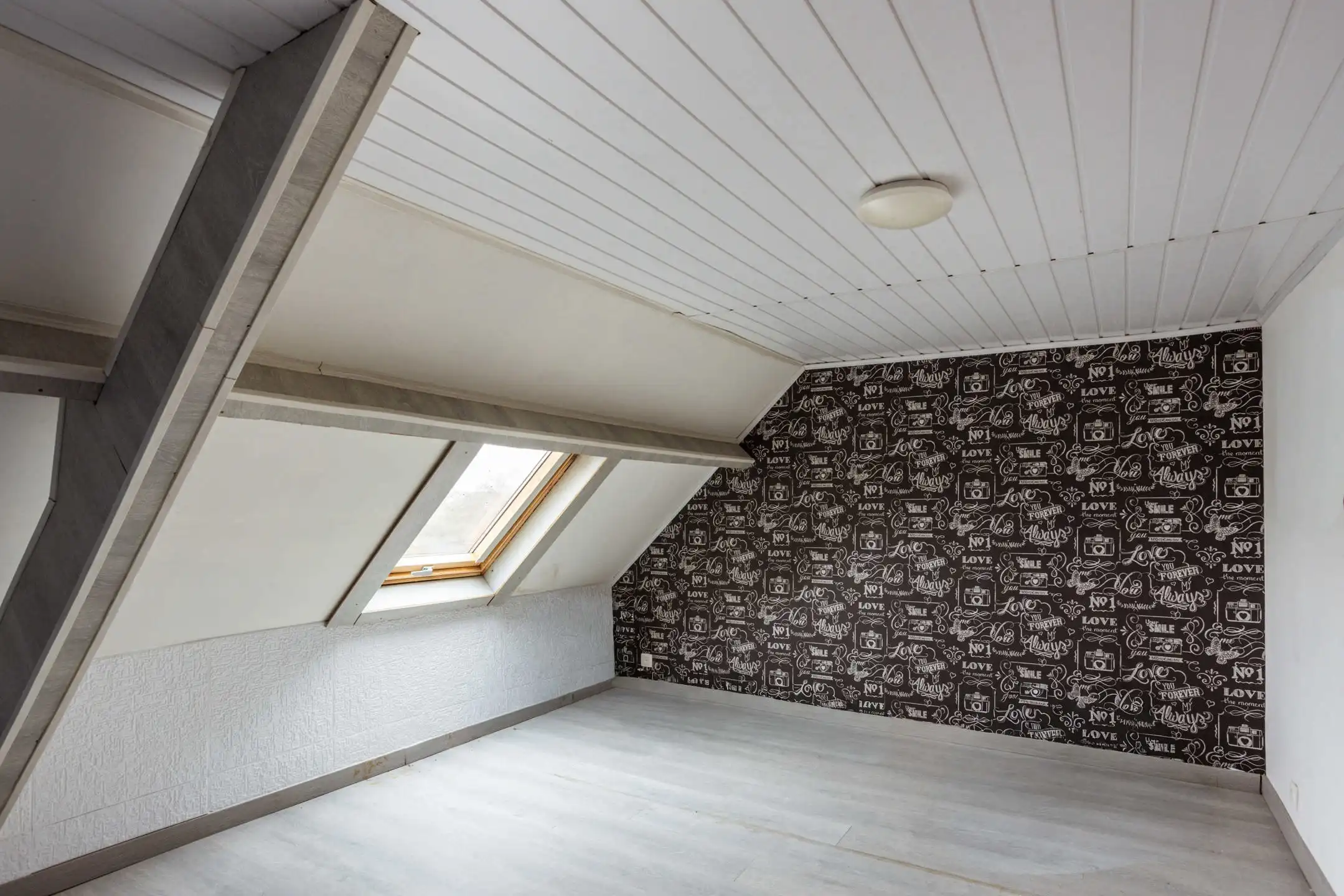 Ruime gezinswoning met aangename zuid-gerichte tuin. foto 22