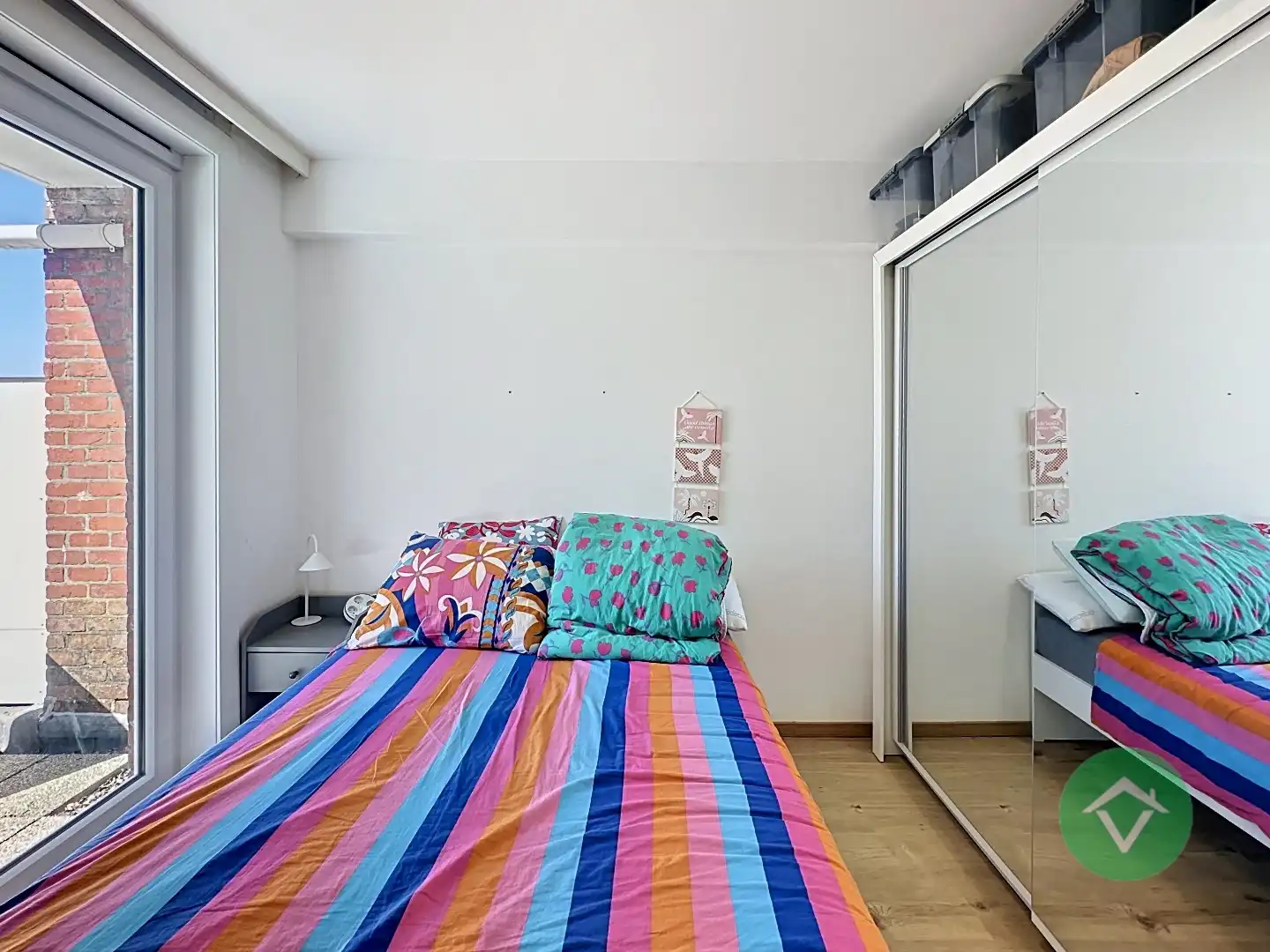 Ruim duplex-appartement met 2 slaapkamers en terrassen in hartje Torhout foto 12