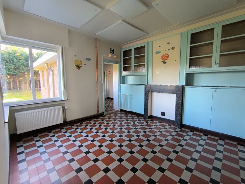 Ruime alleenstaande woning foto 11