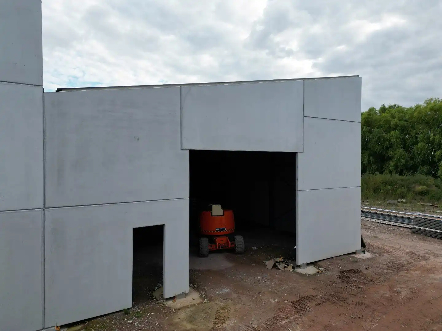 Loods E te koop – 241,20 m² KMO-zone Ardopoort te Roeselare foto 2