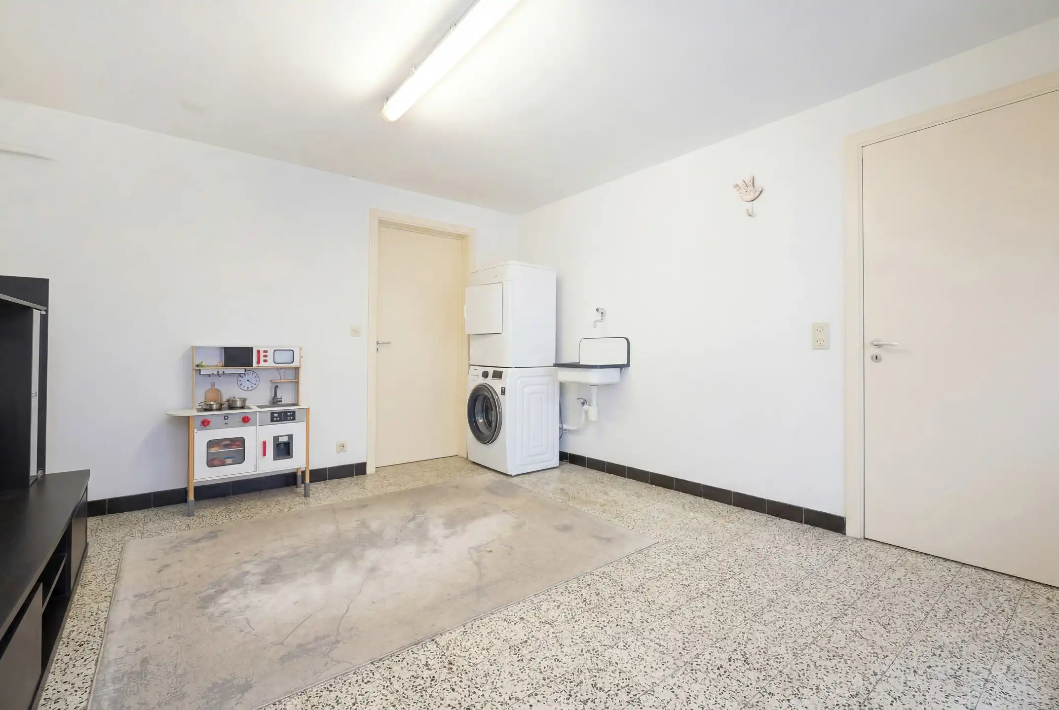 Appartement met 3 slaapkamers + tuin + garage foto 18