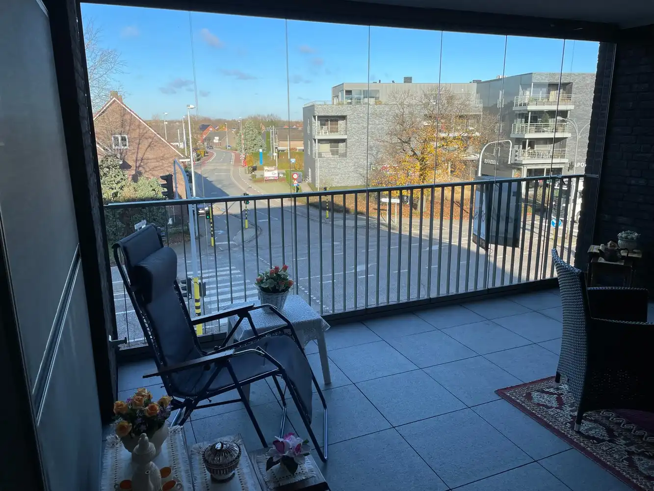 Appartement met 2 slaapkamers en groot terras foto 3