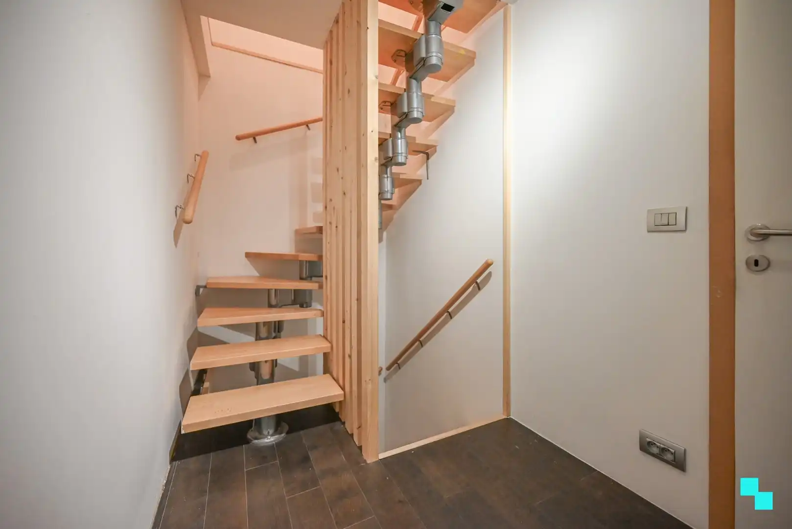 Eéngezinswoning met 2 slaapkamers nabij centrum Izegem foto 15