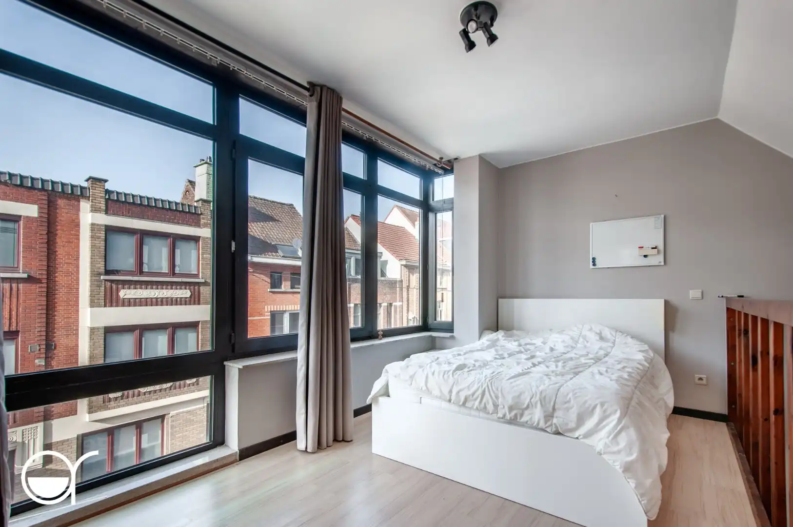 Strategisch gelegen gezellige studio nabij UZ & Gent-Sint-Pieters foto 6