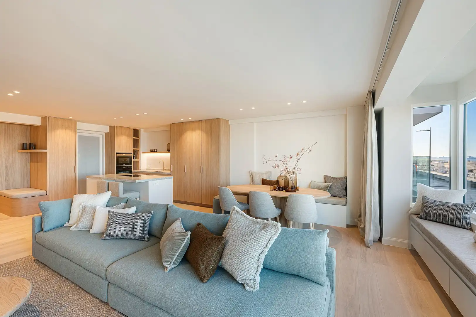 Luxueus gerenoveerd appartement met zeezicht aan Rubensplein. foto 11