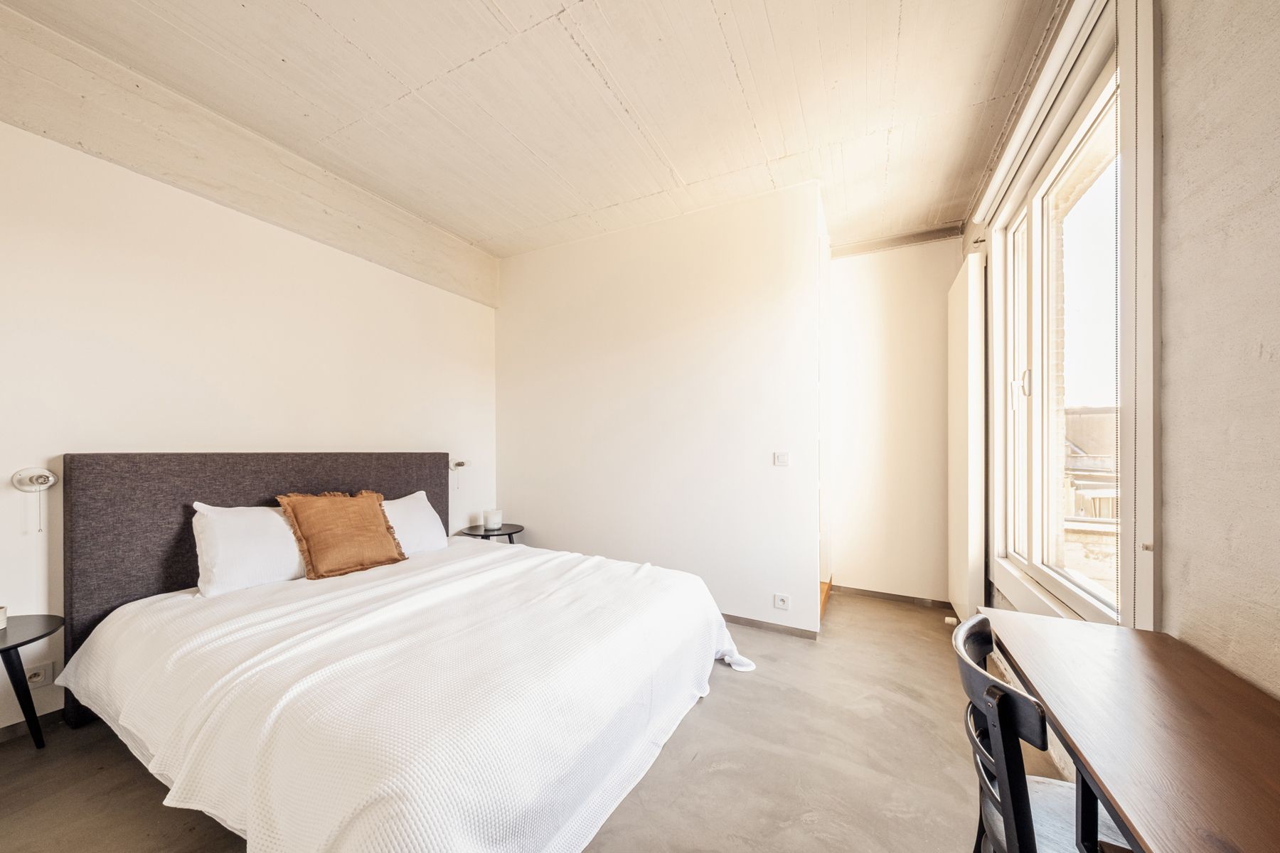 Loft met 2 slaapkamers en mega terras in Zurenborg foto 13