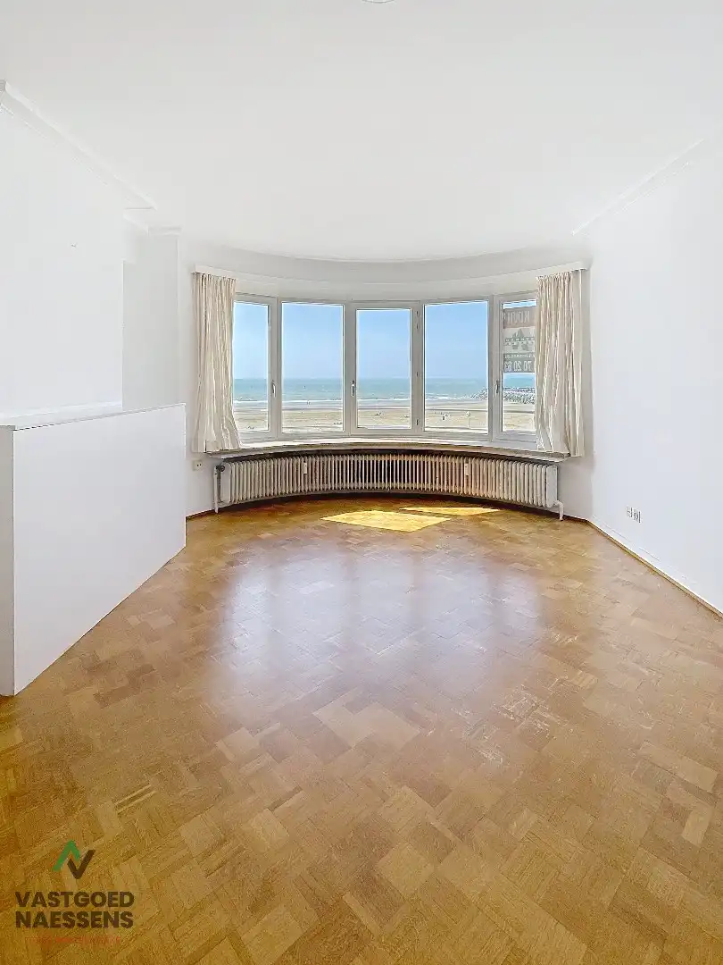 RUIM 2 SLPK APP MET FRONTAAL ZEEZICHT  foto 3