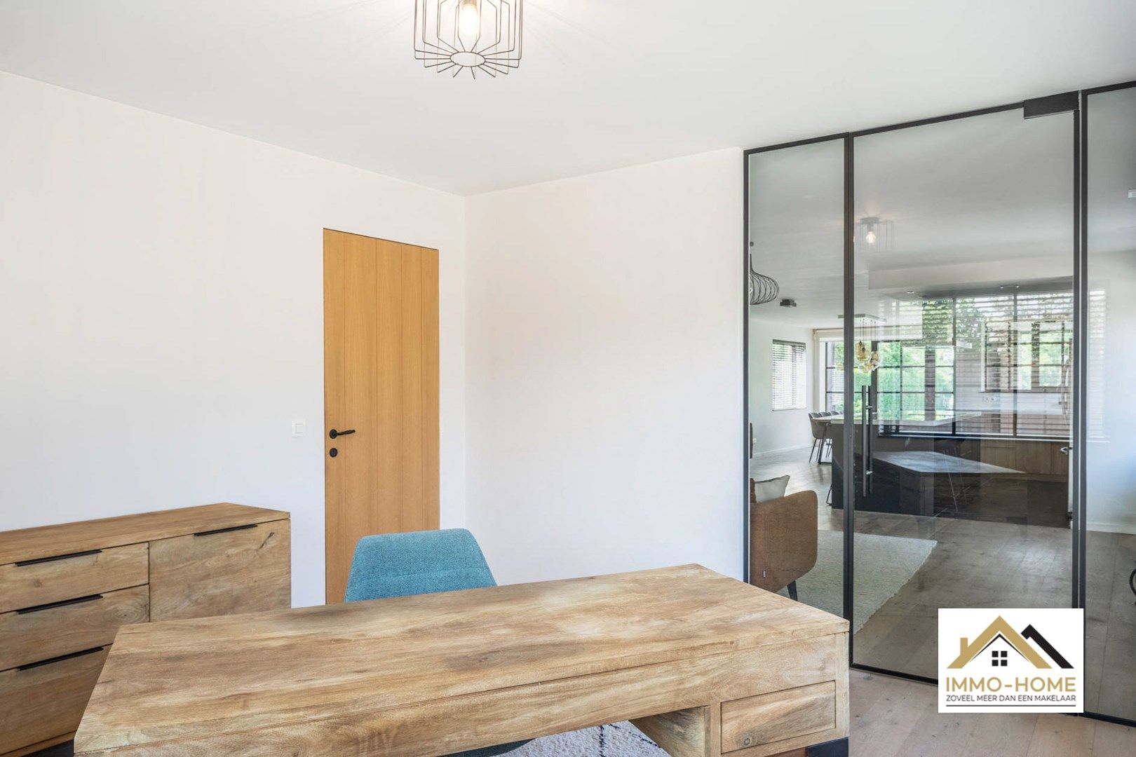 Prachtige hoogwaardige woning met zwembad!! foto 14