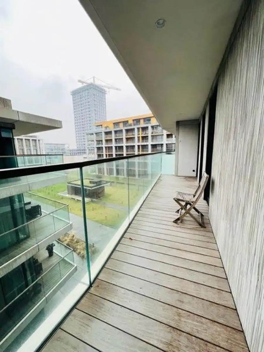 Prachtig gemeubeld 3-slaapkamer app. met front scheldezicht foto 11