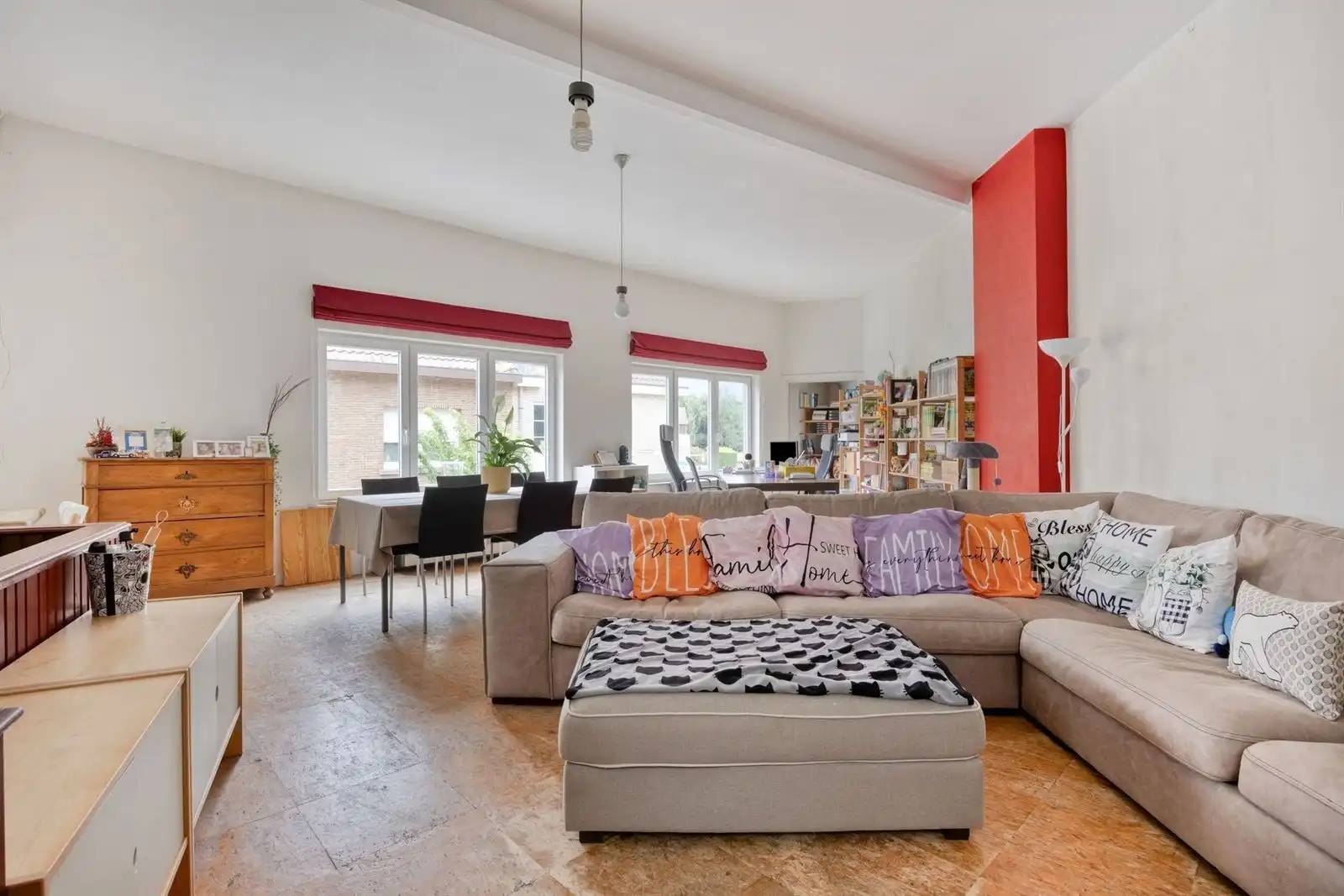 Woning met 5 slaapkamers en polyvalente ruimtes (250m²) foto 18