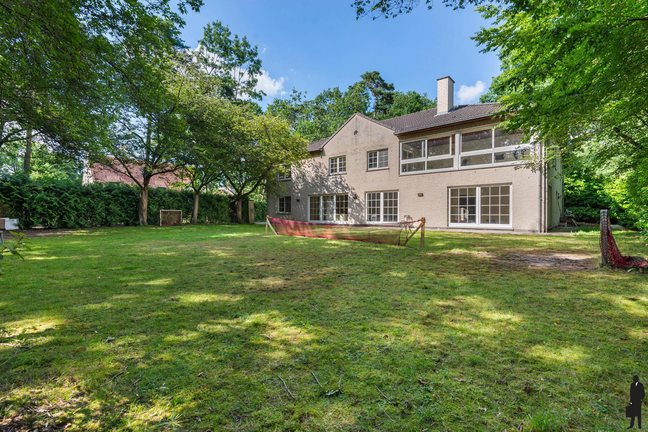 Statige villa, gelegen in 't Vriesdonk op een terrein van 1.405m² foto 15