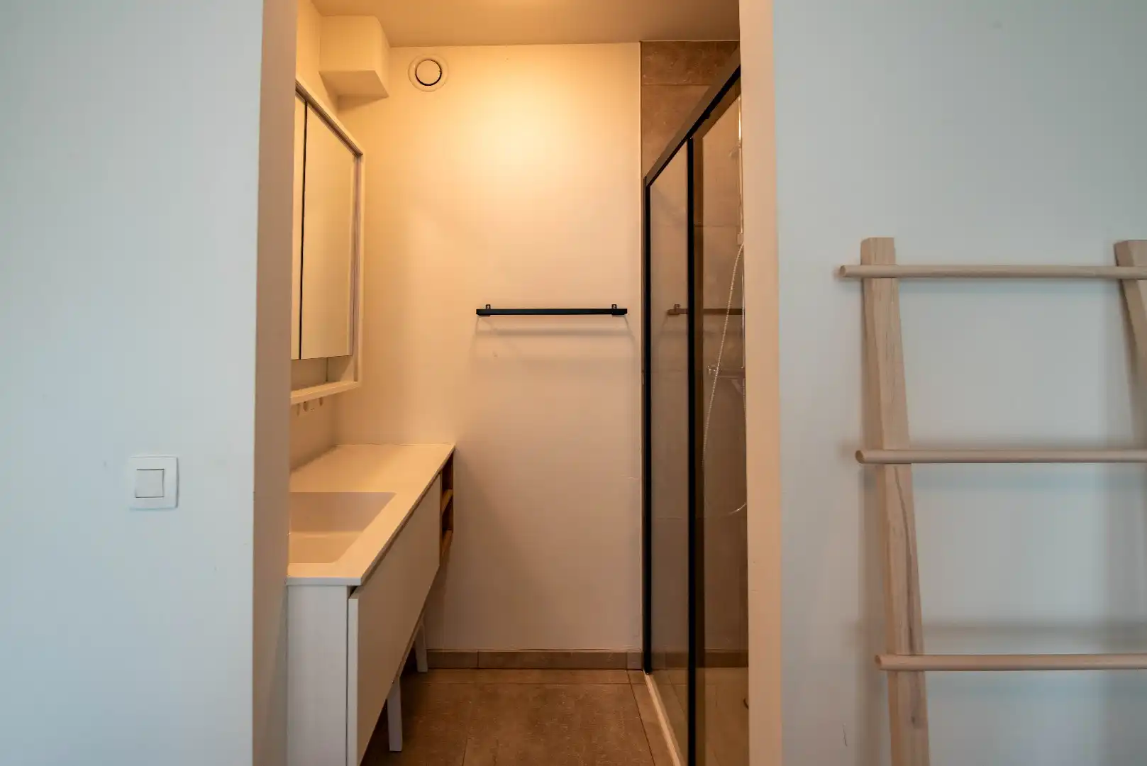 Gemeubeld nieuwbouw appartement op het Zuid foto 10