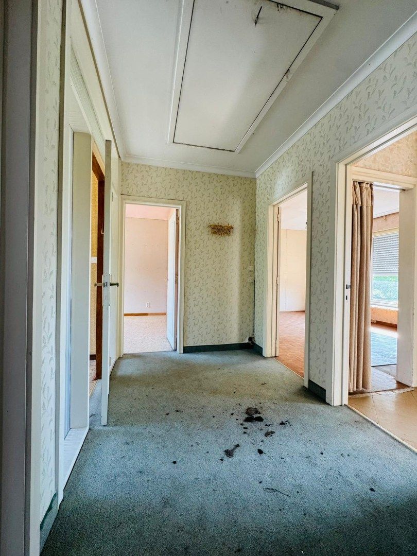 Te renoveren handelswoning op 3239 m² te koop inclusief aangrenzende bouwgrond foto 9