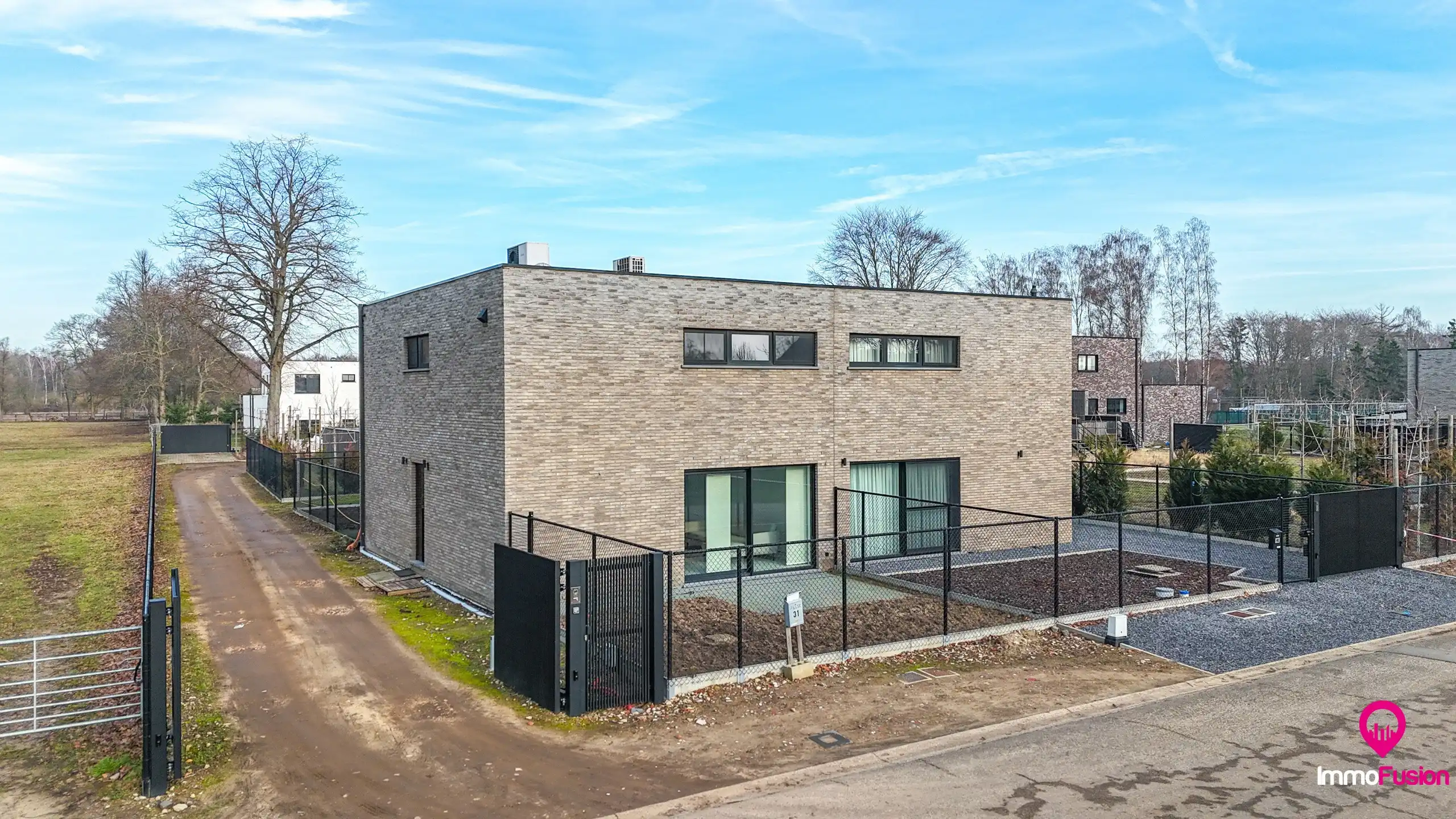 Moderne halfopen bebouwing met 3 slpks, airco en tuintje! foto 31