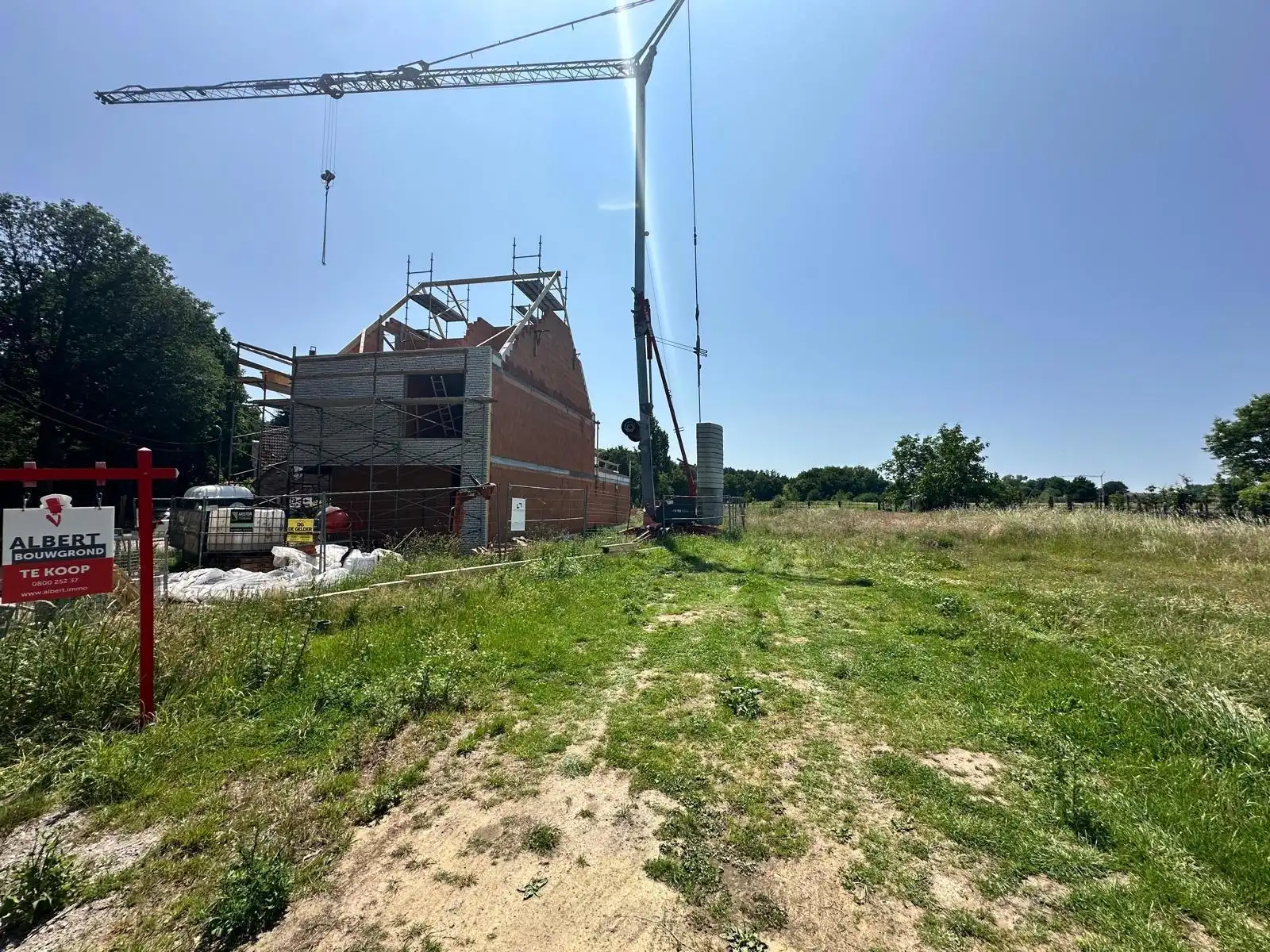 Bouwgrond te koop in verkaveling – HOB op 691m² (LOT 2) foto 2
