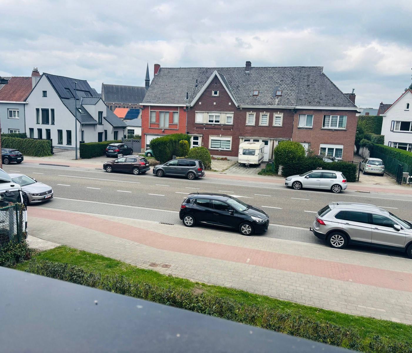 Verzorgd 1-slpk appartement met balkon en parking te huur. foto 11