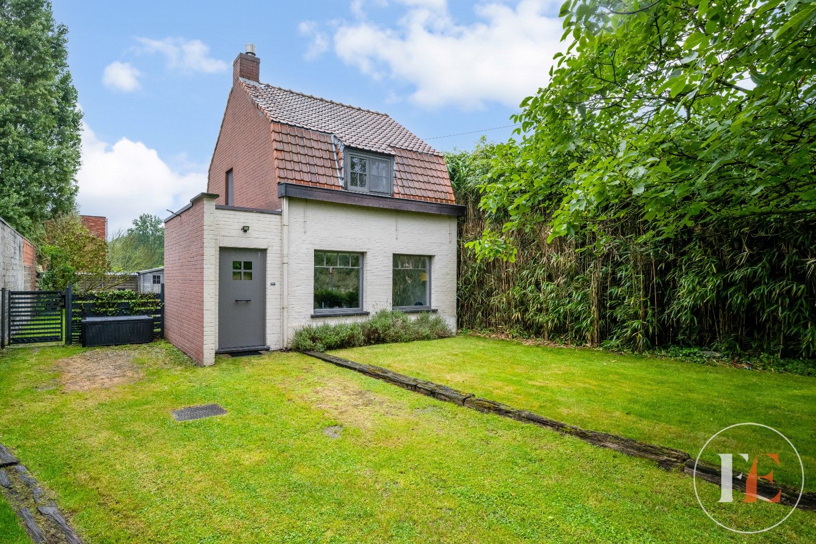 Instapklare woning met tuin foto 1