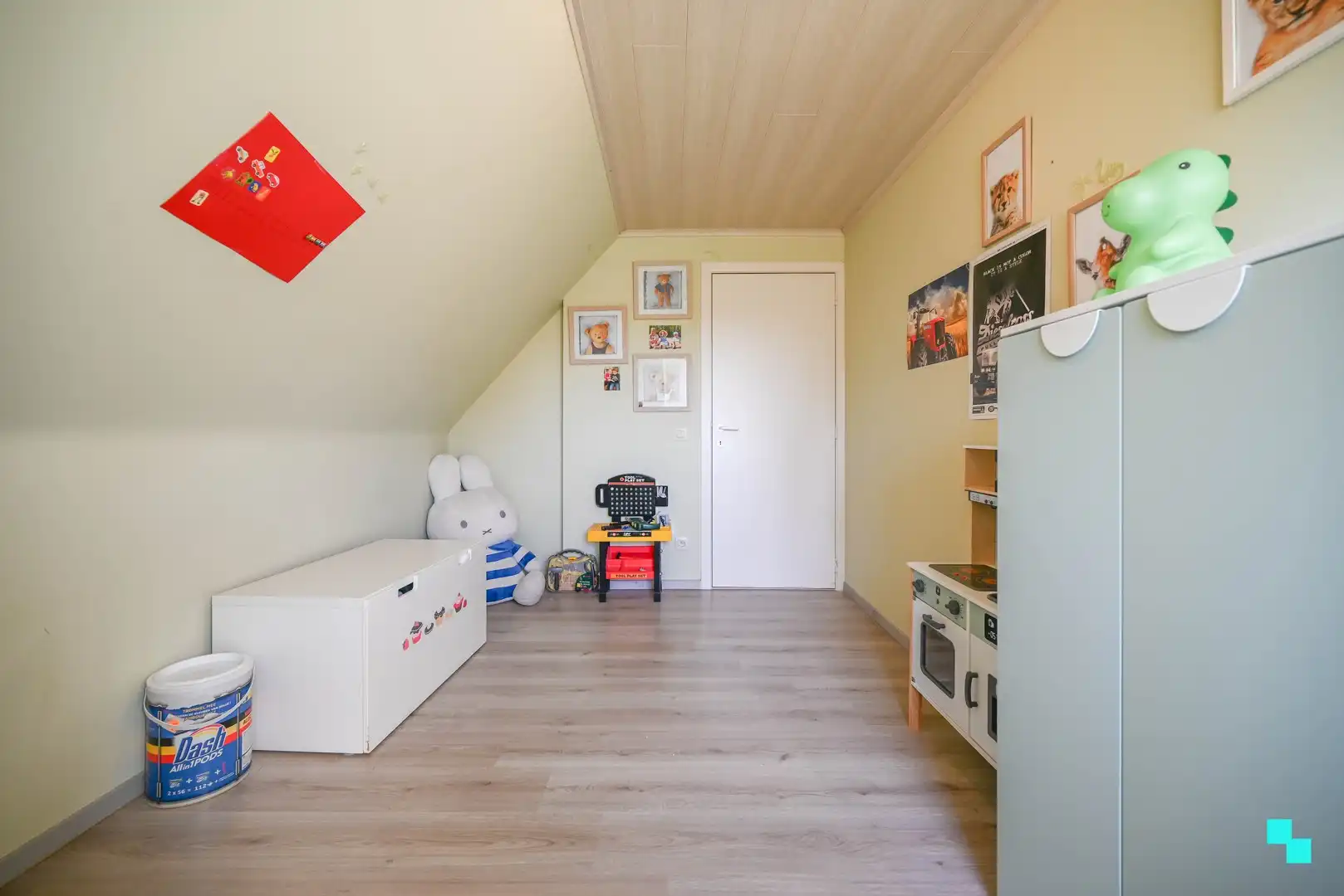 Halfopen bebouwing in rustige omgeving te Wielsbeke foto 18