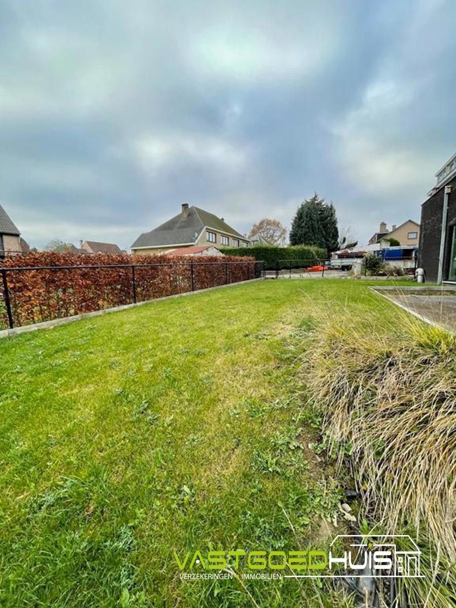 Appartement met 2 slaapkamers, terras en autostaanplaats! foto 26