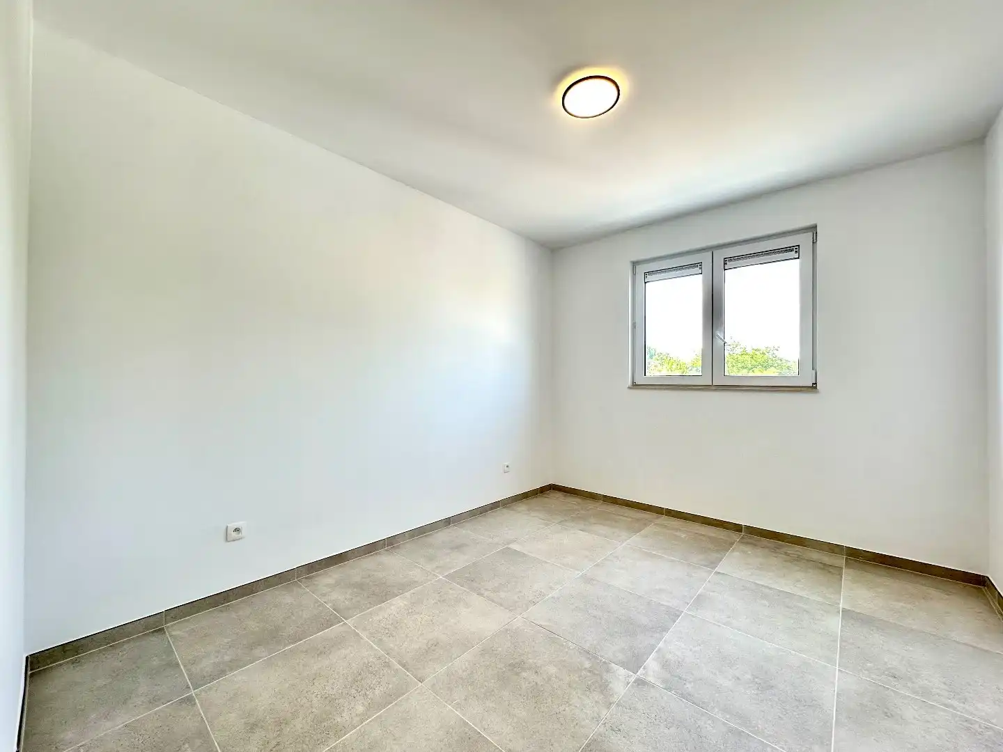 Nieuwbouwwoning te huur in Heers met drie slaapkamers  foto 17