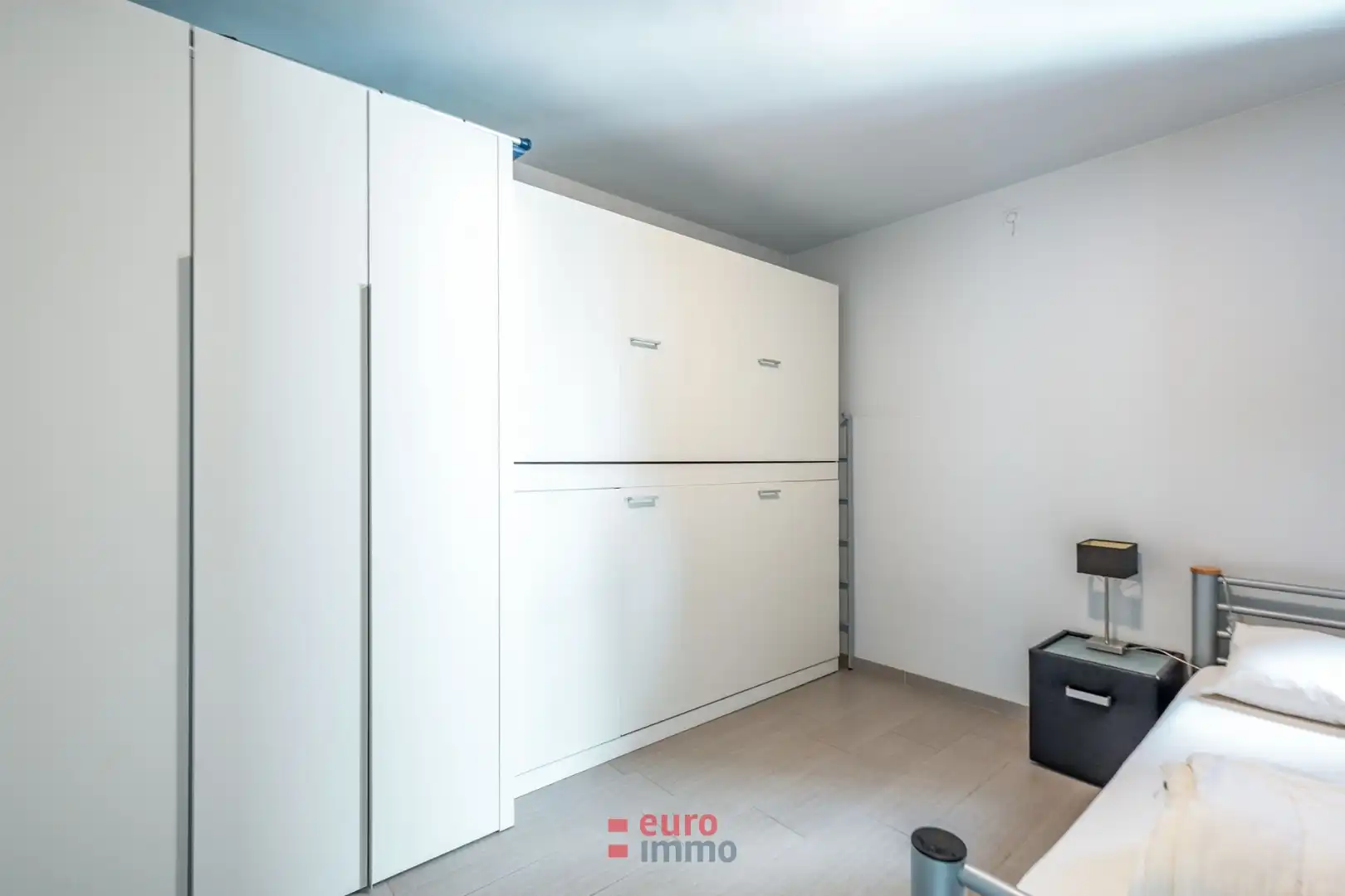 Super gelegen appartement met zijdelings zeezicht! foto 10