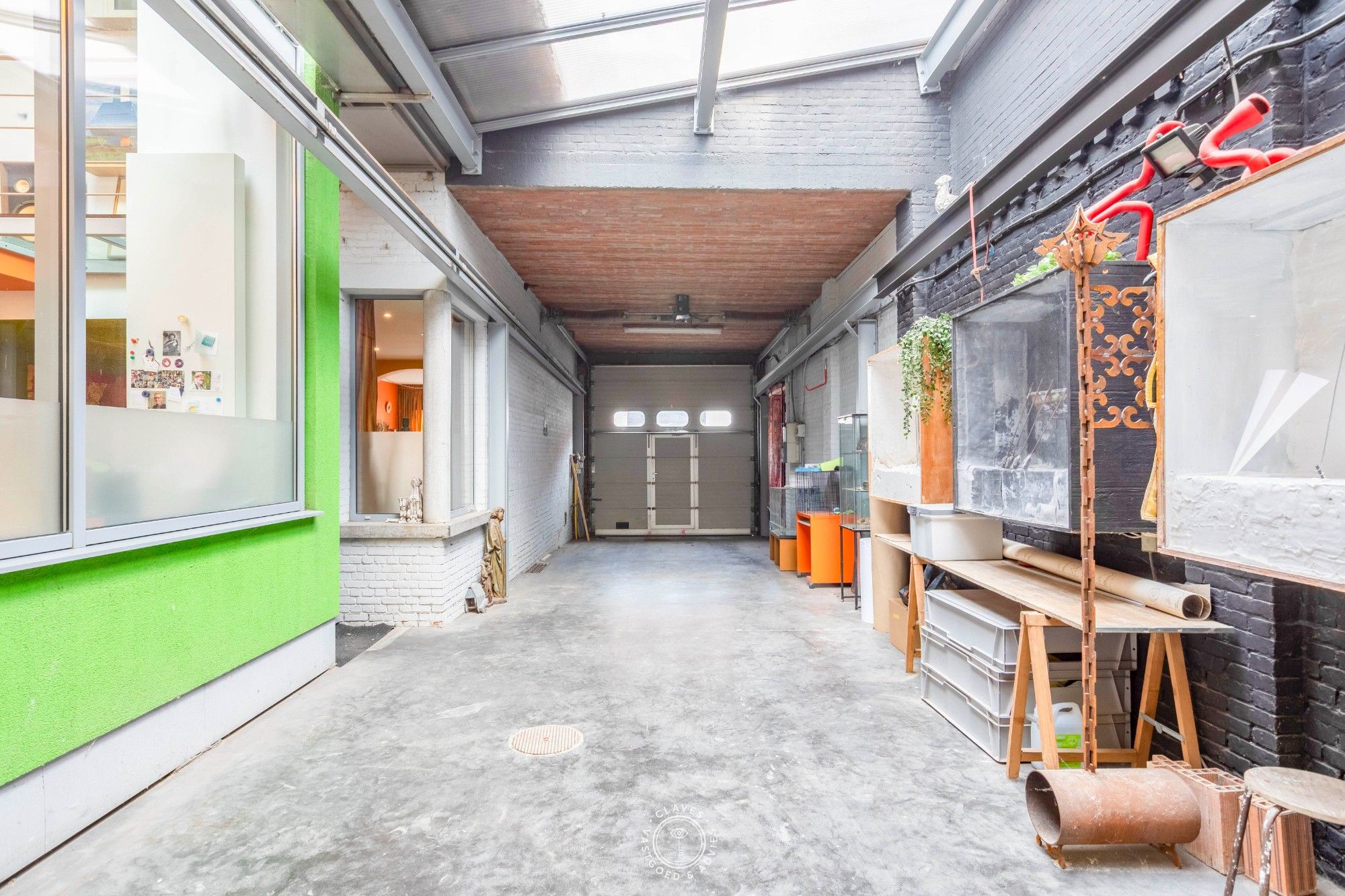 Multifunctioneel woonhuis met magazijn/kantoor en tuin foto 9