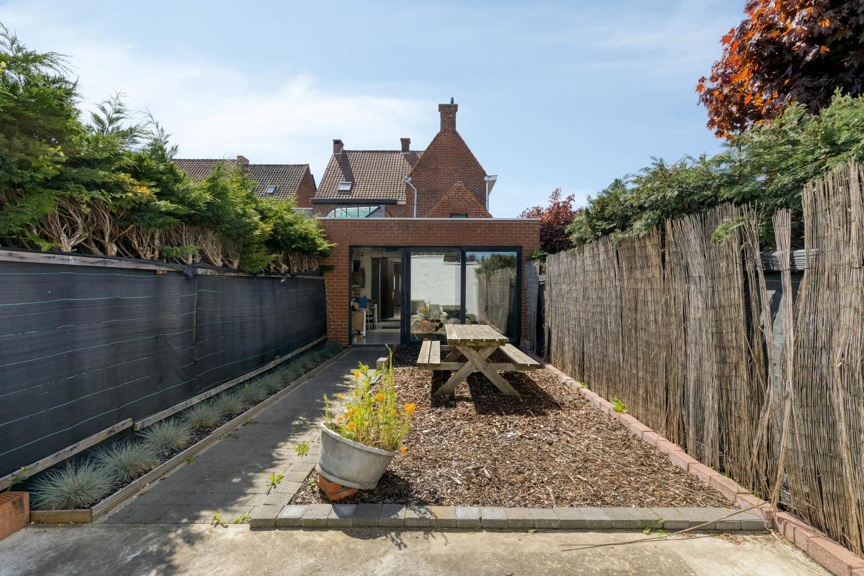 Een charmant huis met gezellige tuin en garage te Roeselare foto 10