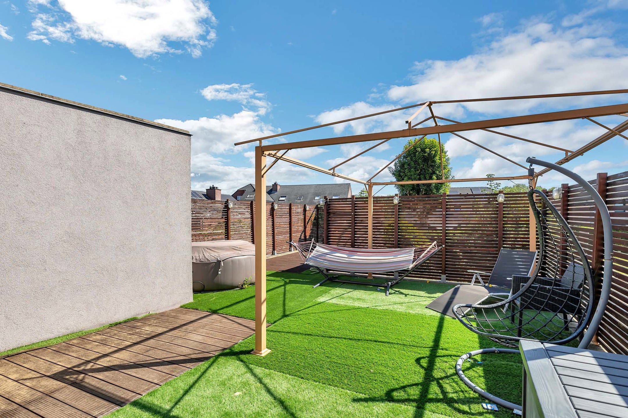Ruime woning met tuin en 4 slaapkamers te Denderleeuw  foto 24