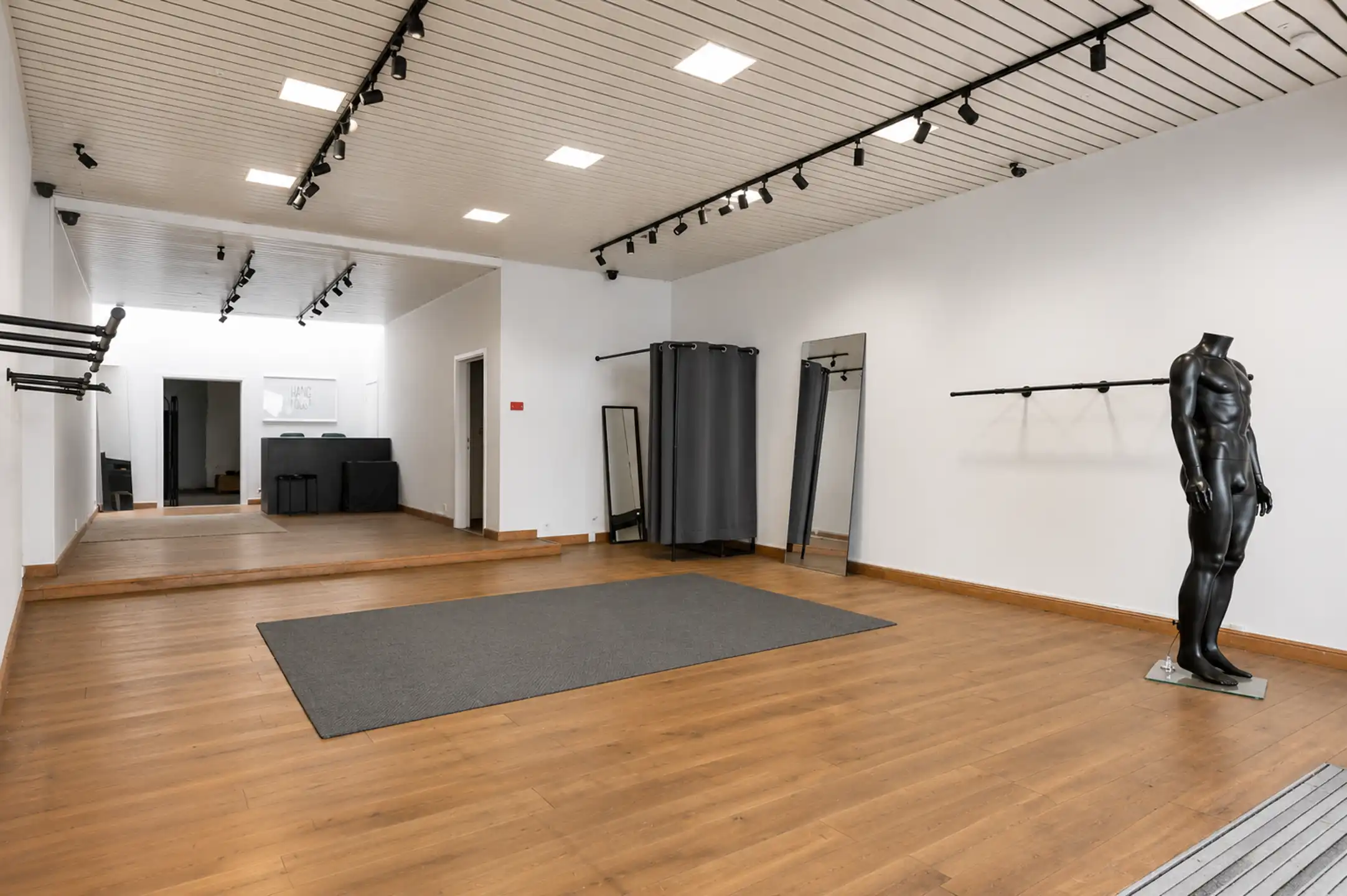 Karaktervol handelspand met duplex op toplocatie foto 6