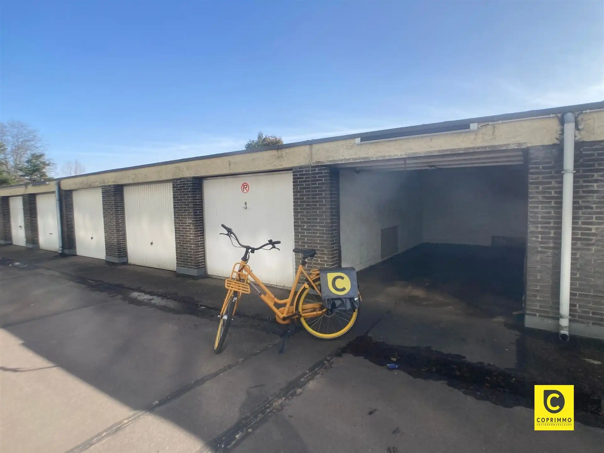  Ruime bovengrondse garagebox te Fruithoflaan!  foto 3