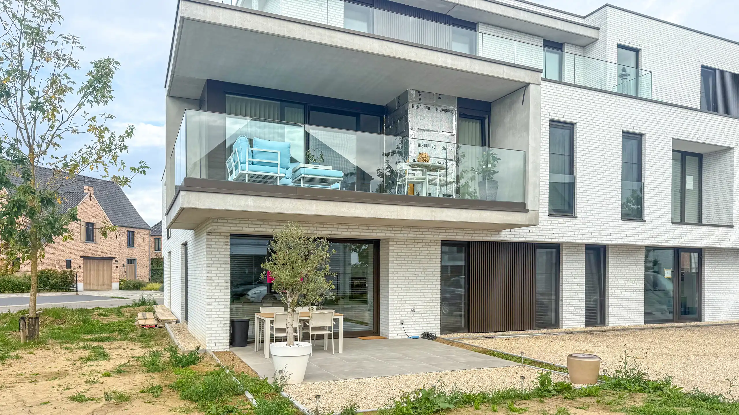 Luxueus nieuwbouwappartement met 3 slpks, parking+berging! foto 39