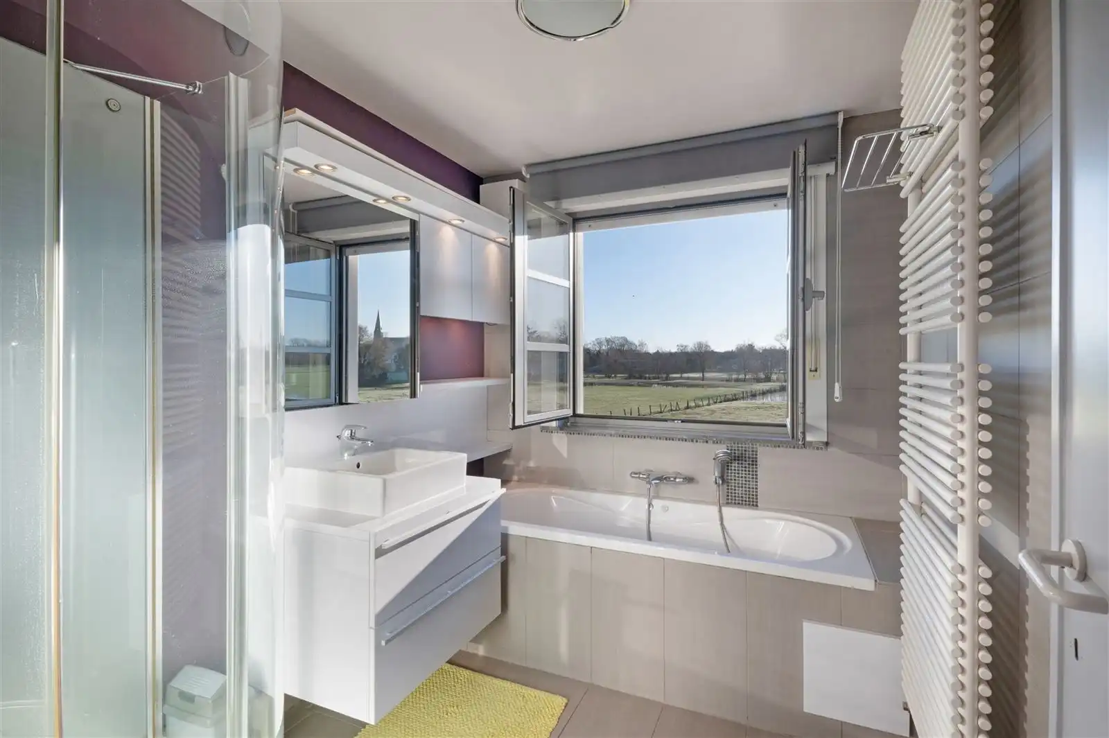 Gezellig gerenoveerde woning op unieke locatie foto 16