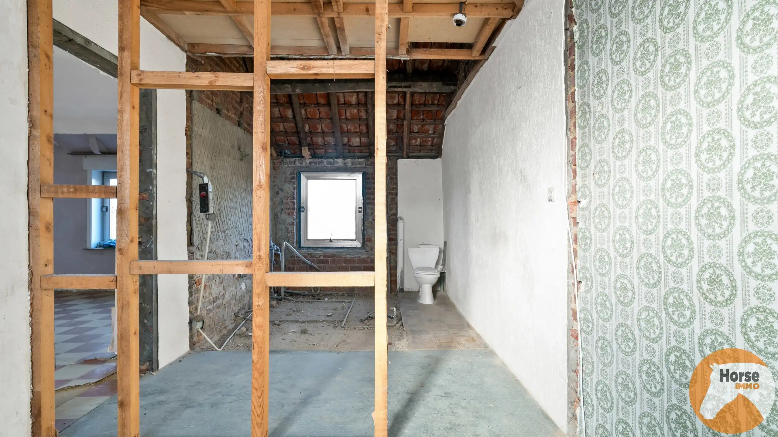 BAMBRUGGE – Landelijke woning met weide en schuur  foto 37