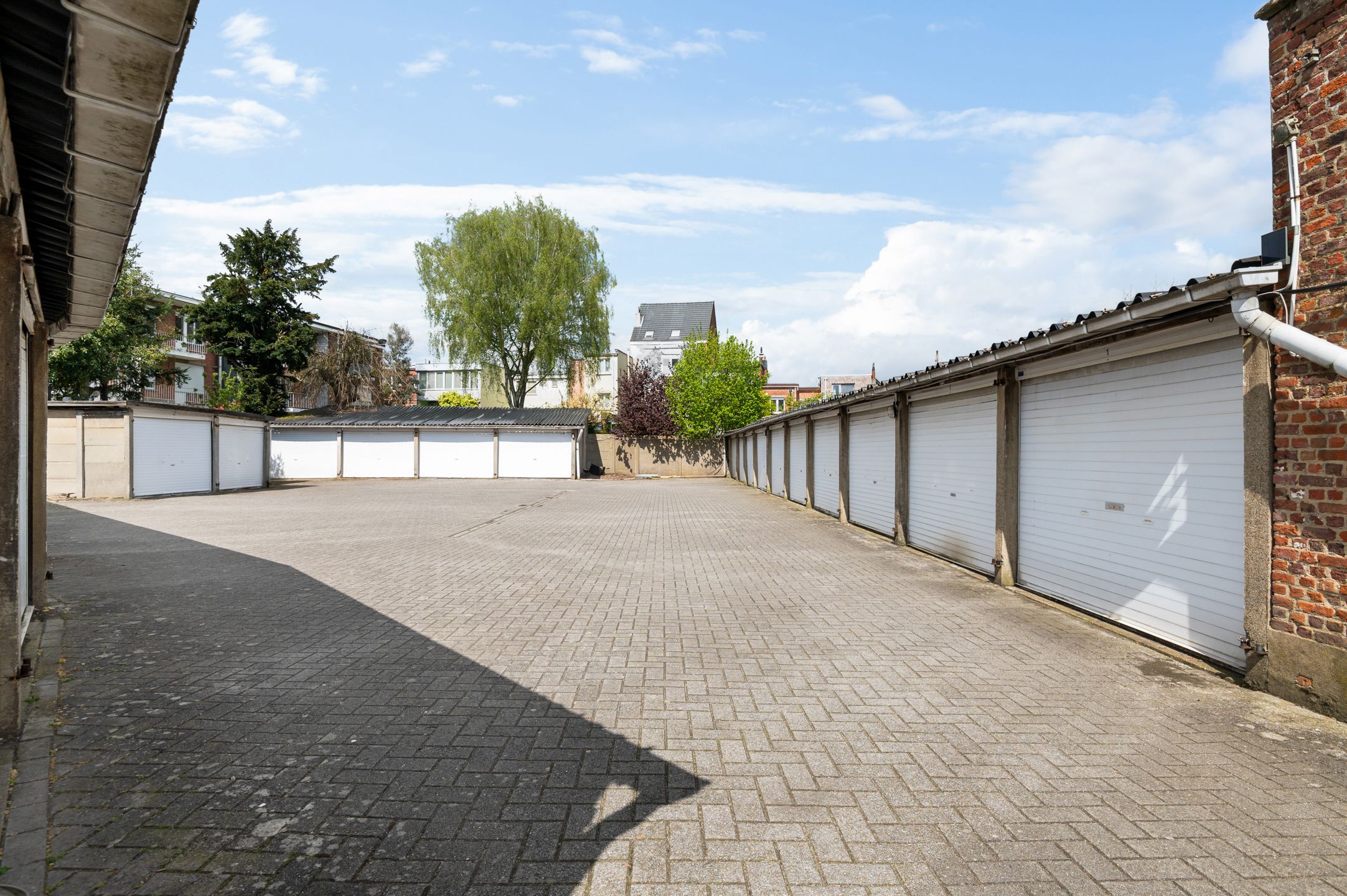 Bovengrondse garageboxen te koop in Deurne! foto 2