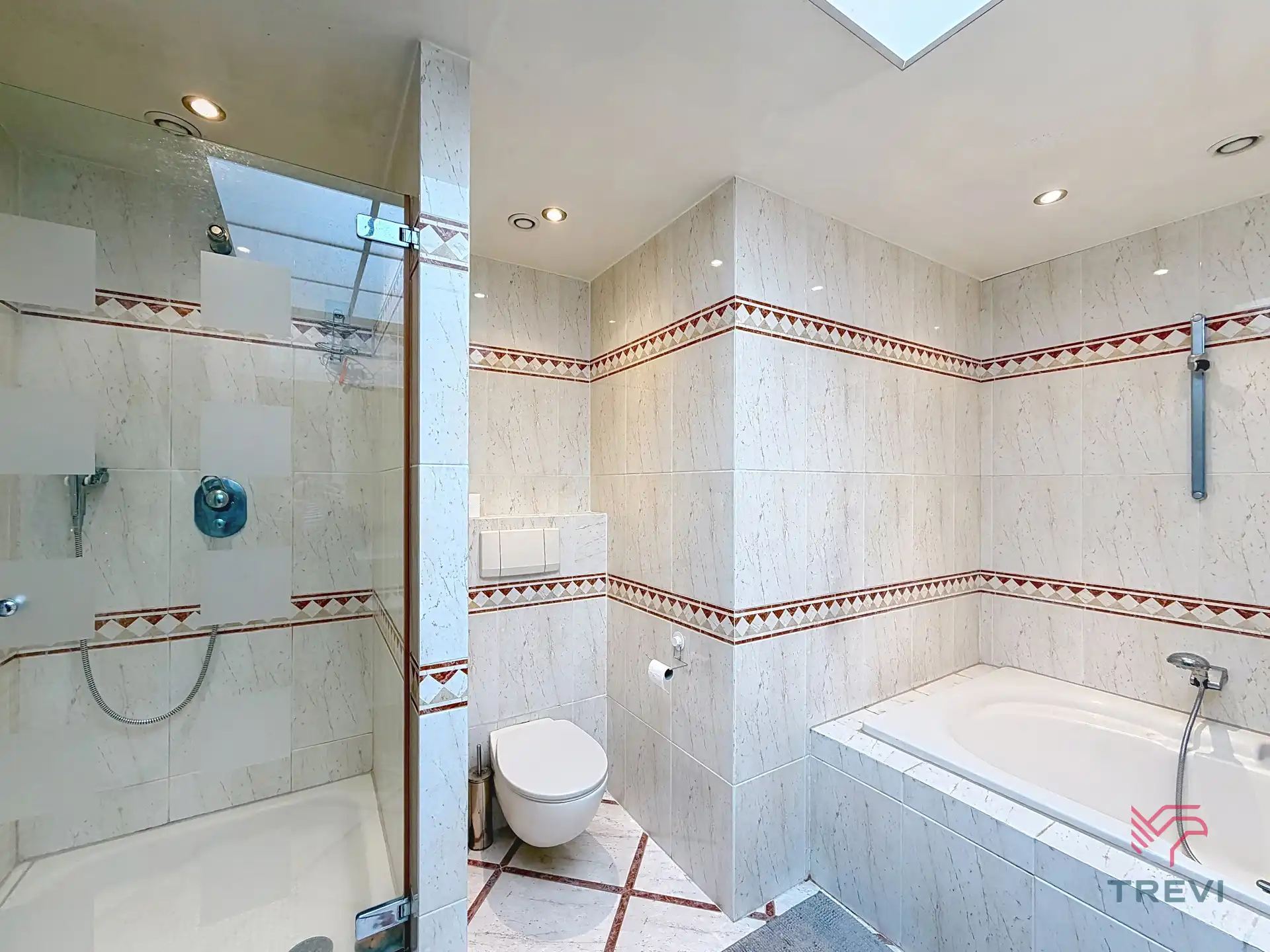 Huis met 4 slaapkamers en tuin  foto 20