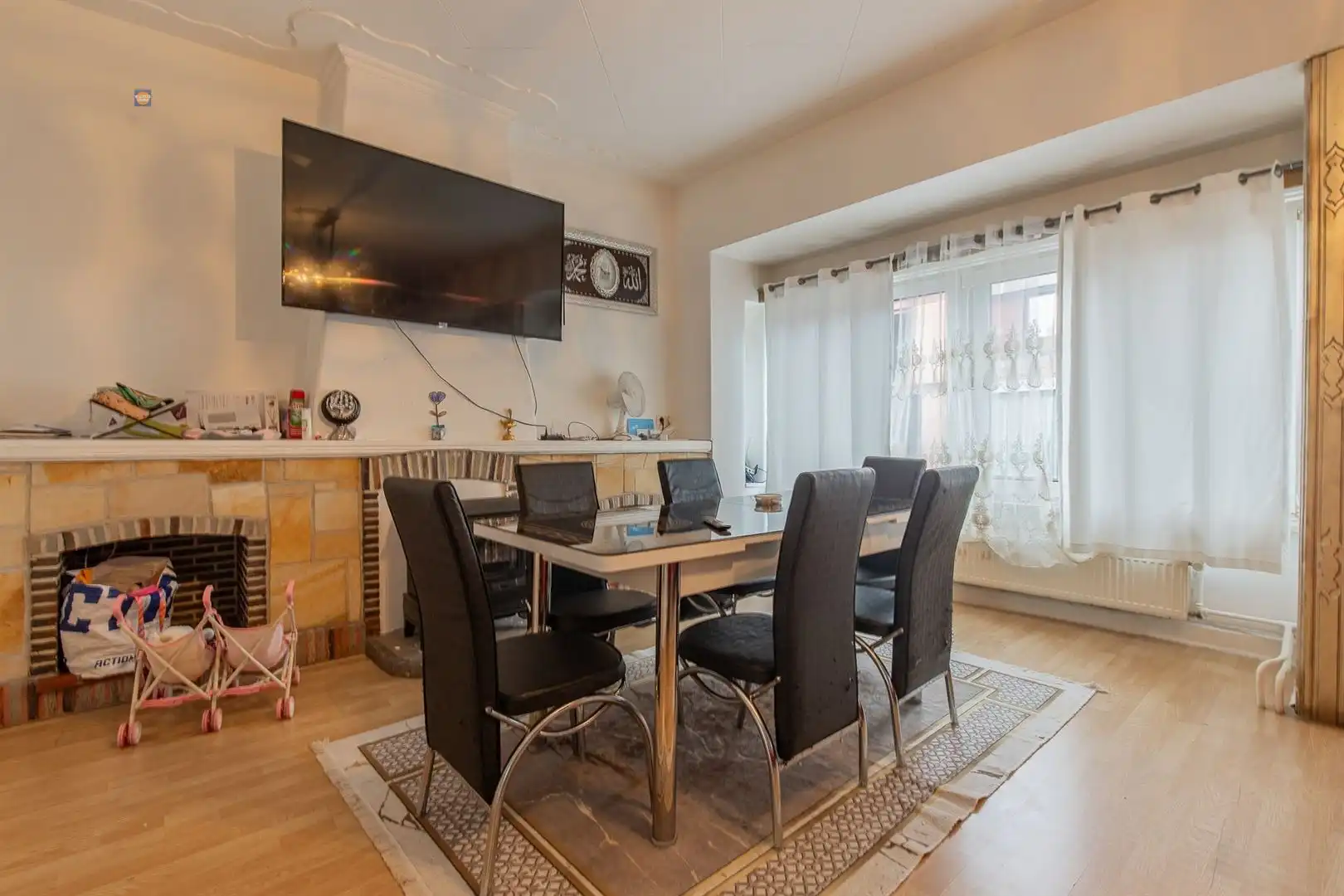 Opbrengsteigendom met handelsruimte en verhuurd duplex appartement in het centrum van Willebroek foto 15