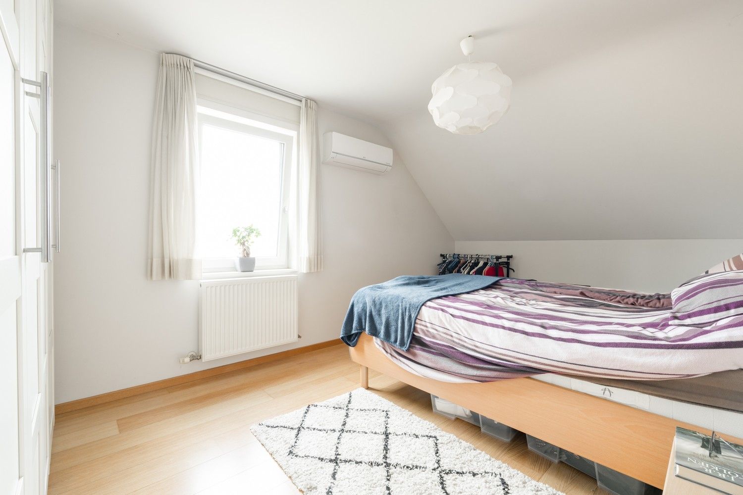 Ruim duplex appartement met 3 slaapkamers, staanplaats en berging te Pelt foto 23