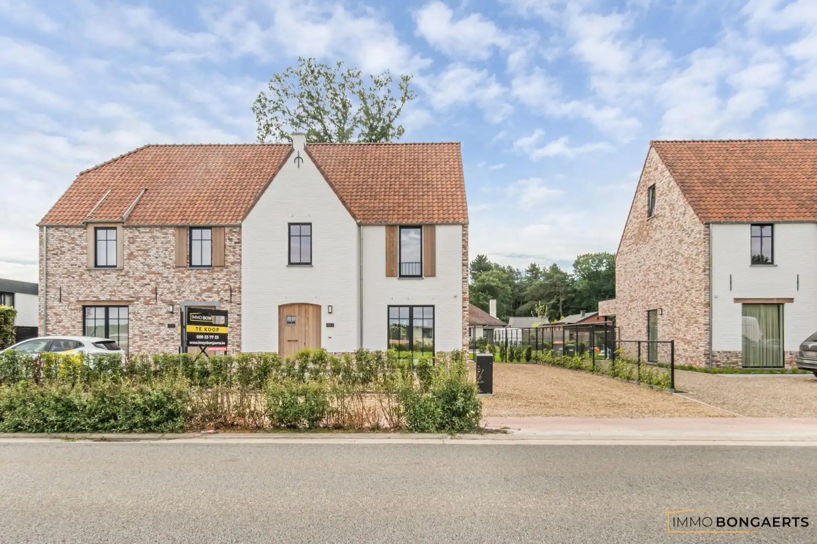 Volledig afgewerkte nieuwbouwwoning met 4 slaapkamers. foto 31