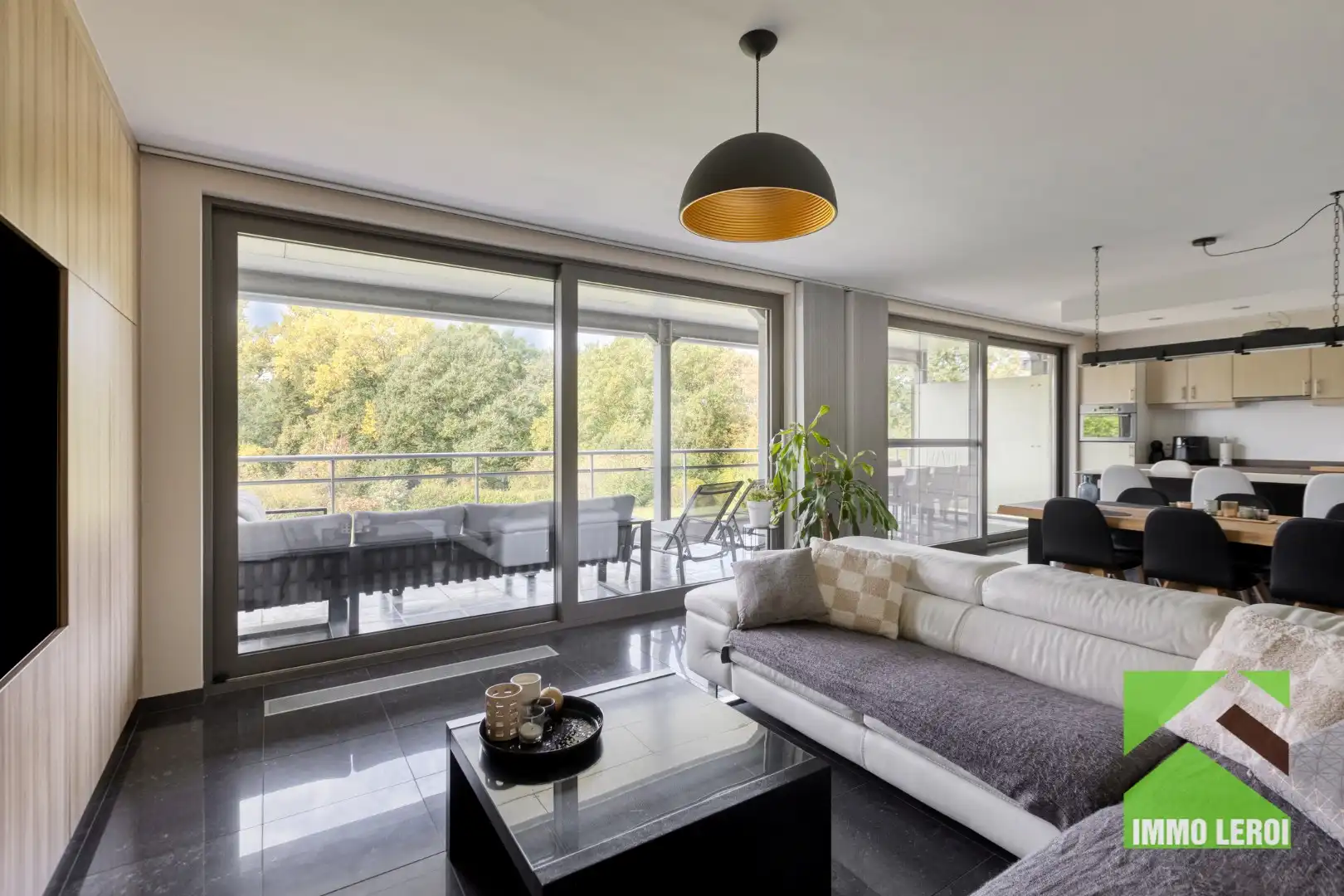 Prachtig appartement met 3 slaapkamers, groot zonneterras en zicht op grote tuin foto 5
