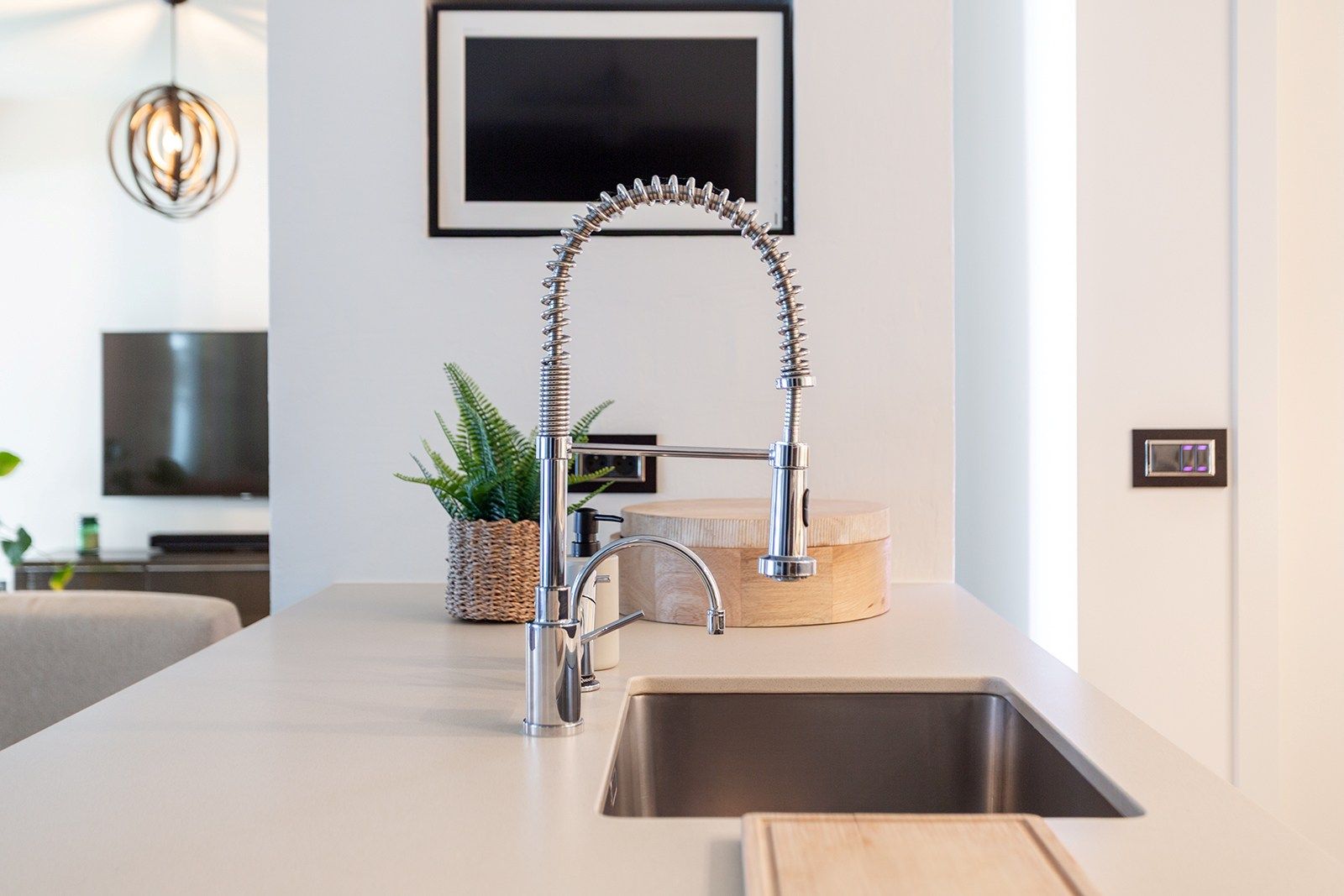 Stijlvol wonen in het hart van de Cadix-wijk foto 11