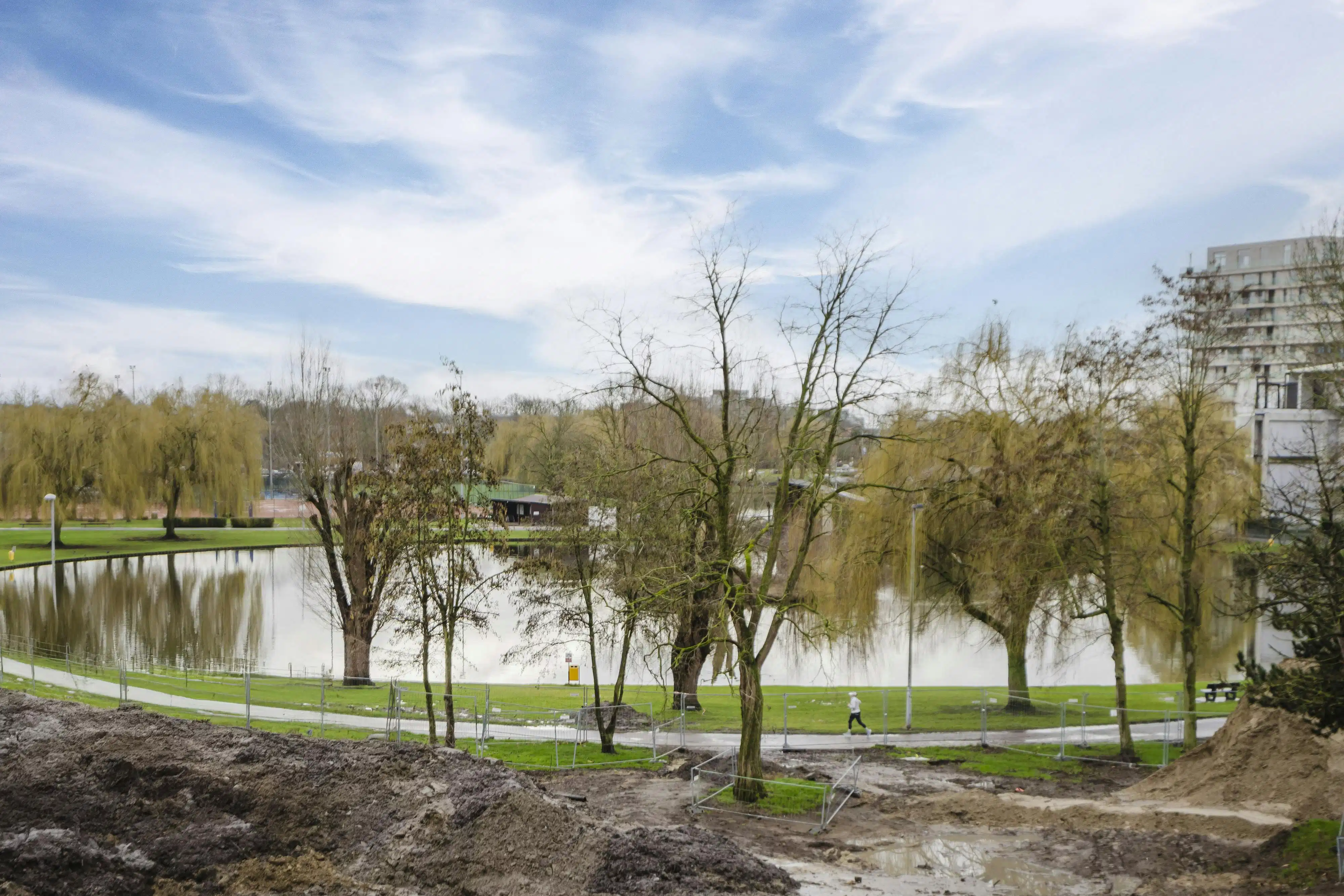 Ruim appartement te koop in residentie Regenboog in Waregem foto 16