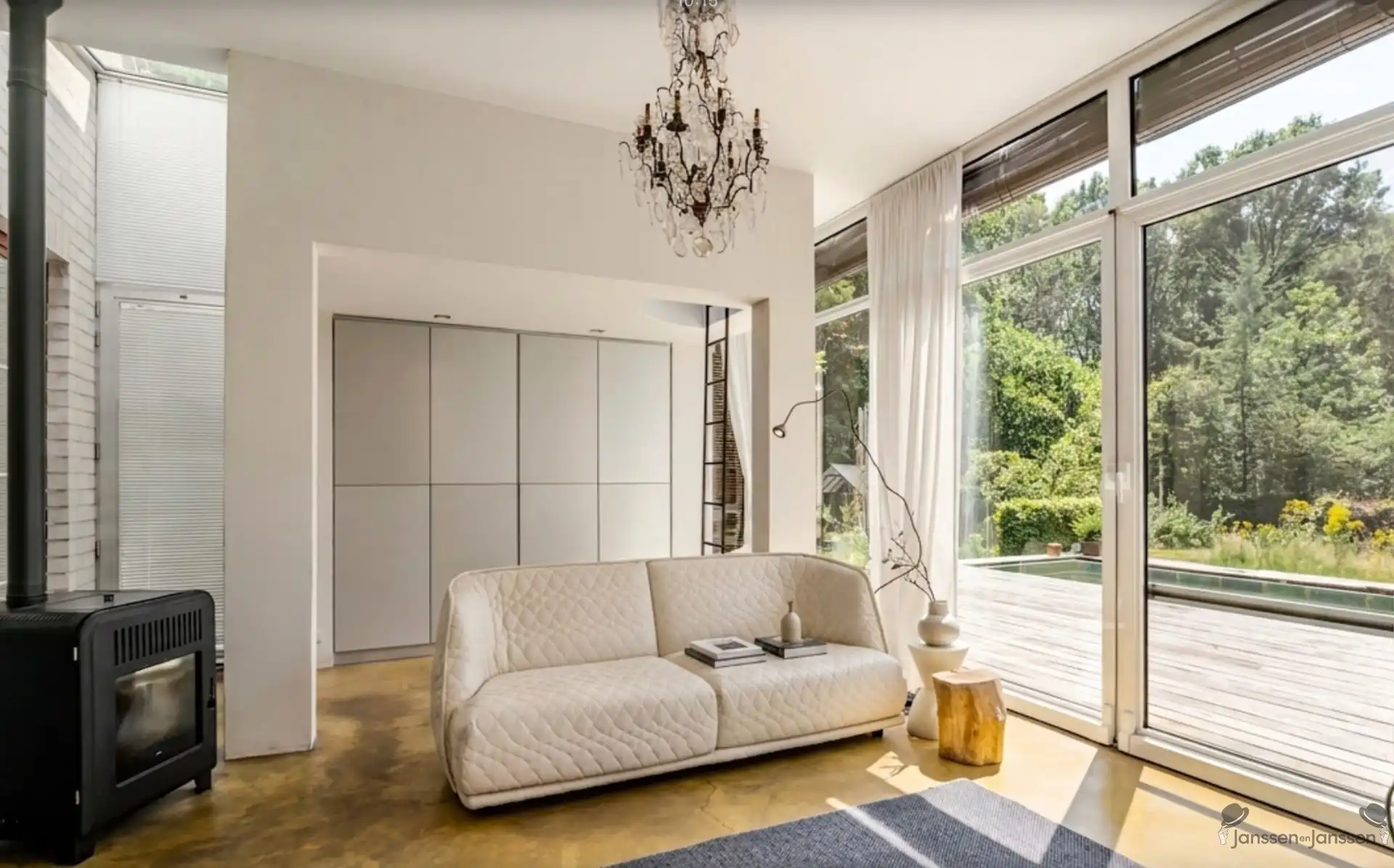 Architecturale villa met unieke woonbeleving foto 11