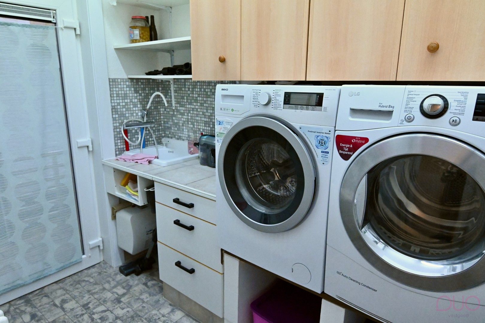 Stijlvol wonen vlak bij zee – volledig gerenoveerd gelijkvloers 3 slaapkamer appartement in de statige Warschaustraat foto 20