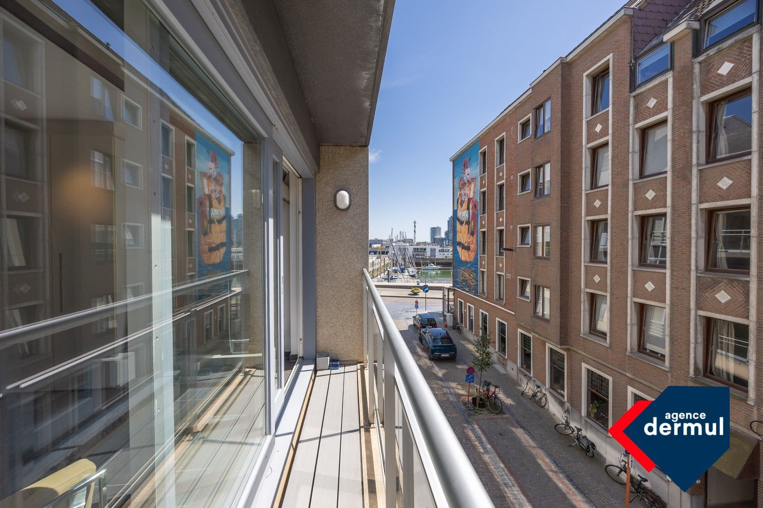 RESIDENTIE STARFLYER foto {{pictureIndex}}