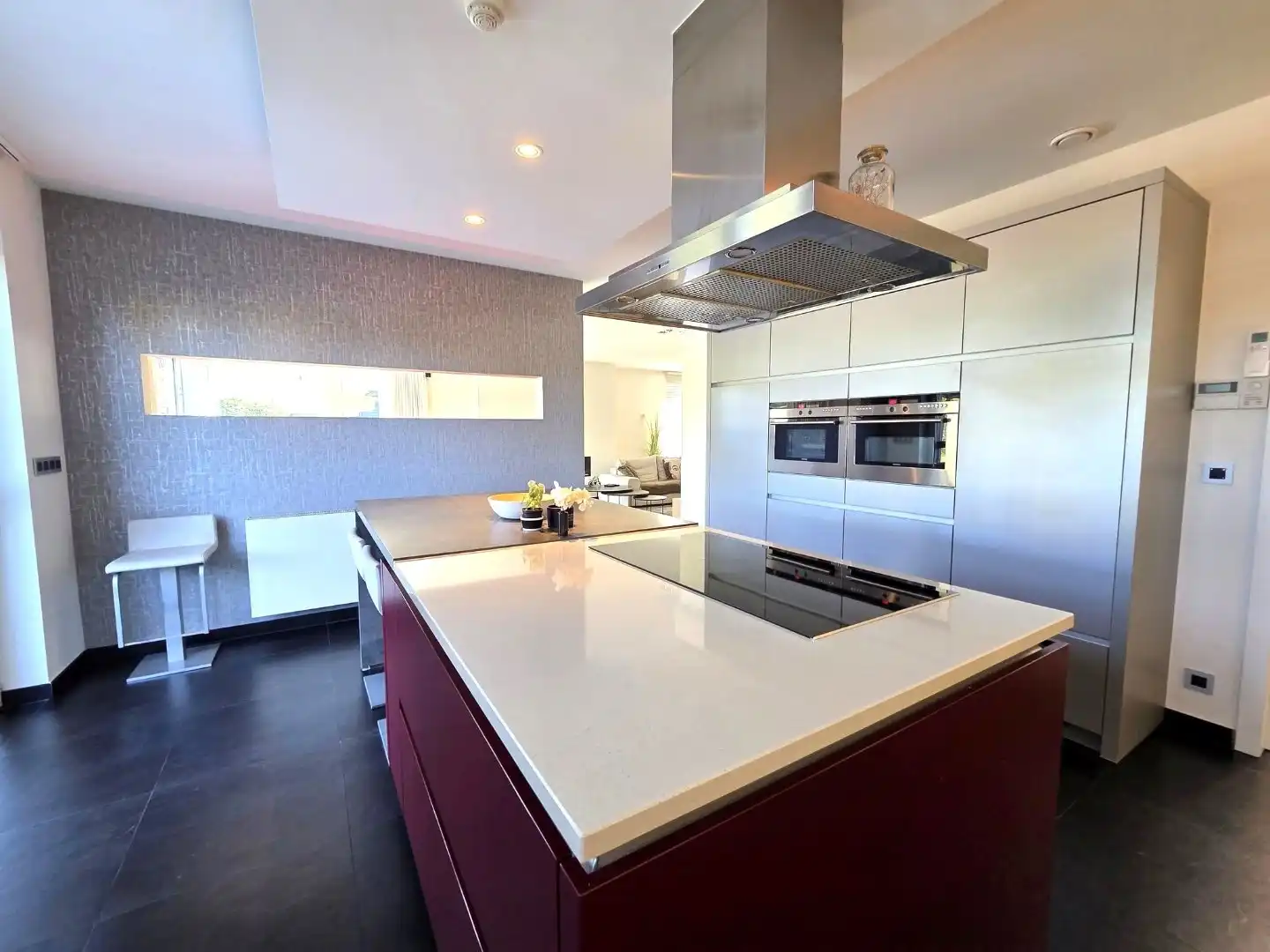 Schitterende villa op 17are 30ca, gelegen op bijna het einde van deze schitterende woonwijk. foto 9