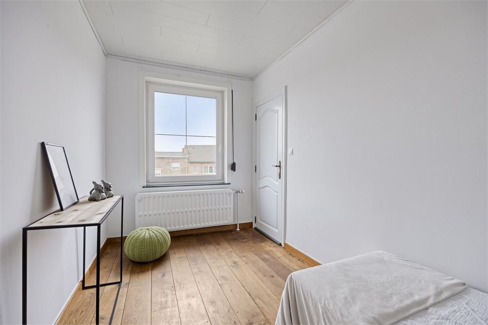 Gerenoveerd dakappartement foto 13