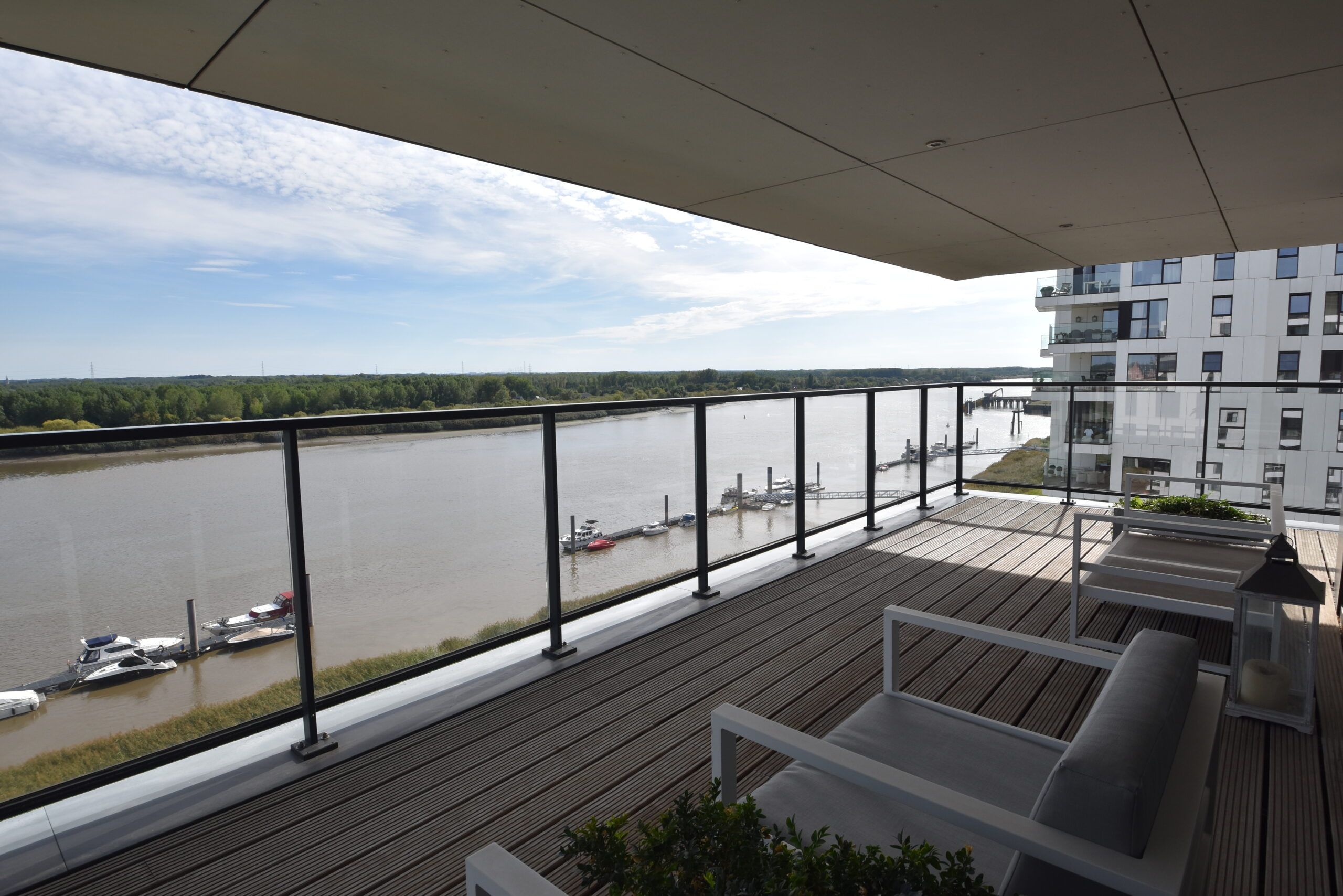 Trendy appartement op topligging aan de Schelde foto 16