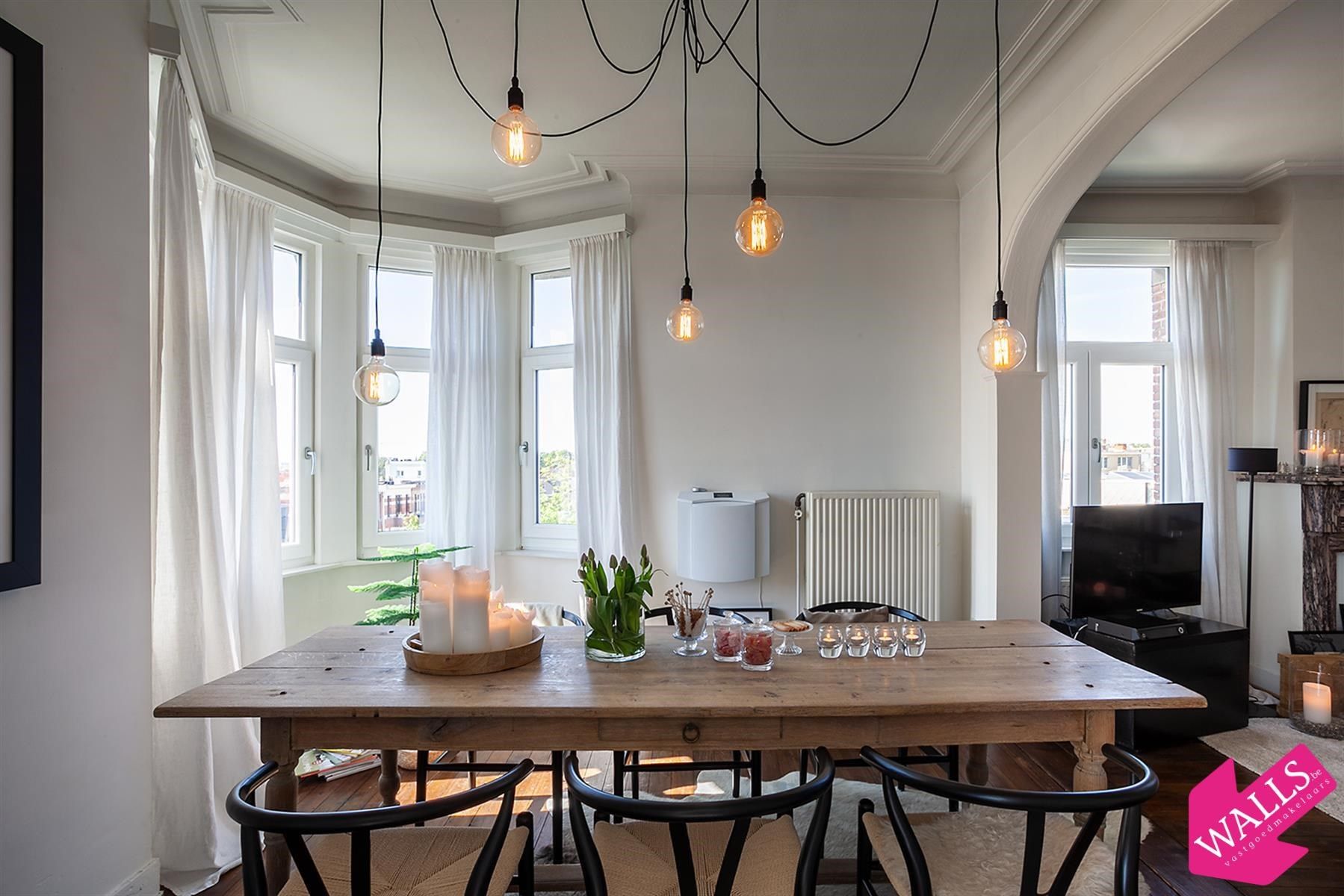 Exclusief ruim en lichtrijk appartement in hartje Pulhof! foto 8
