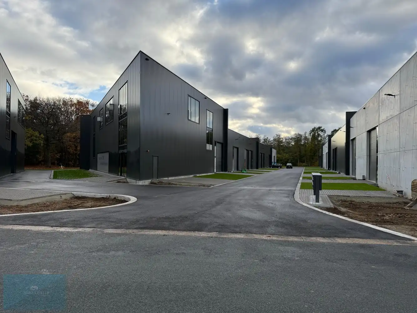 Splinternieuwe KMO-units op Ambachtslaan 5, AS Park, As foto 9